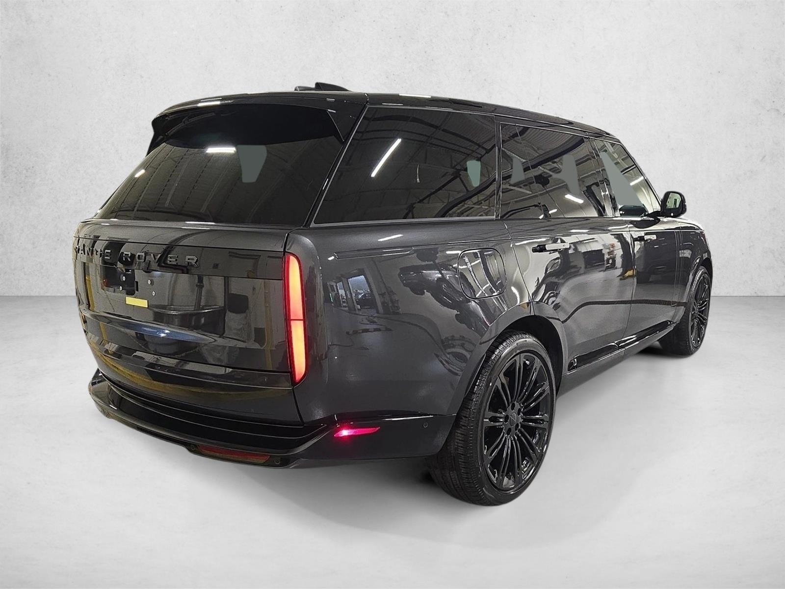2026 Land Rover Range Rover SE - Photo 5