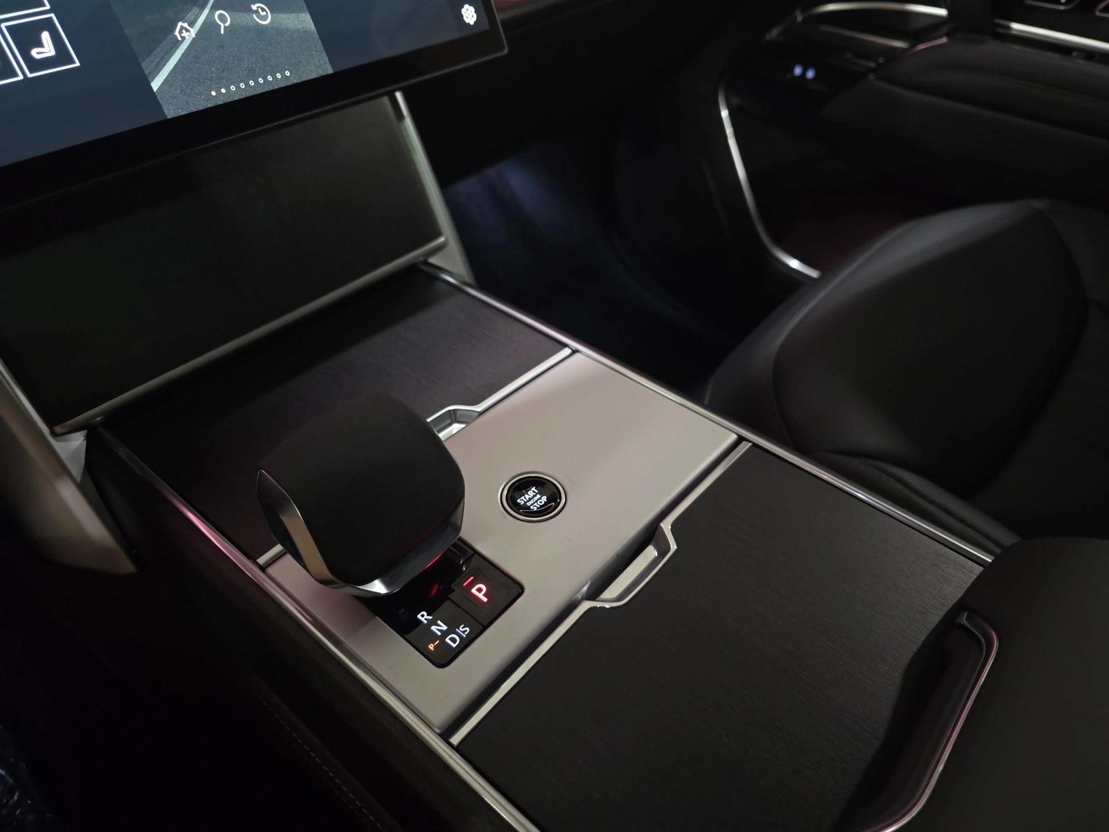 2026 Land Rover Range Rover SE - Photo 26
