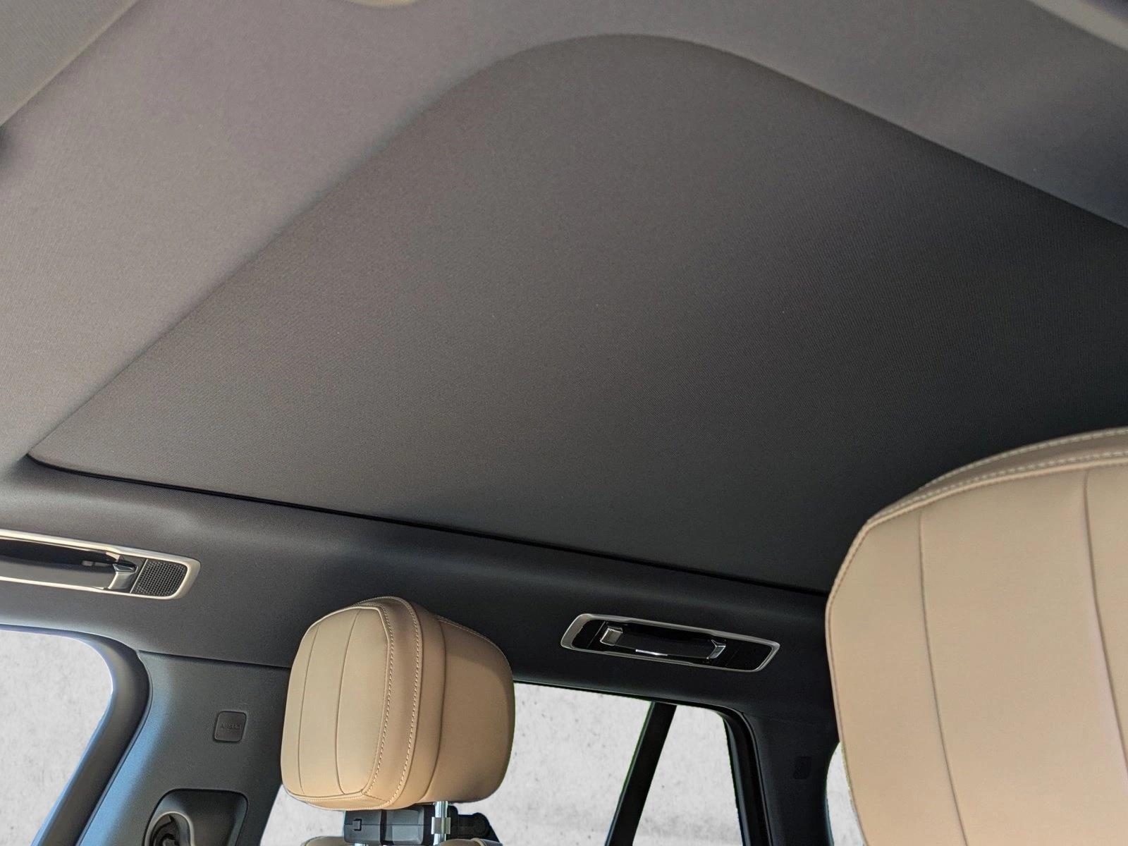 2026 Land Rover Range Rover SE - Photo 15