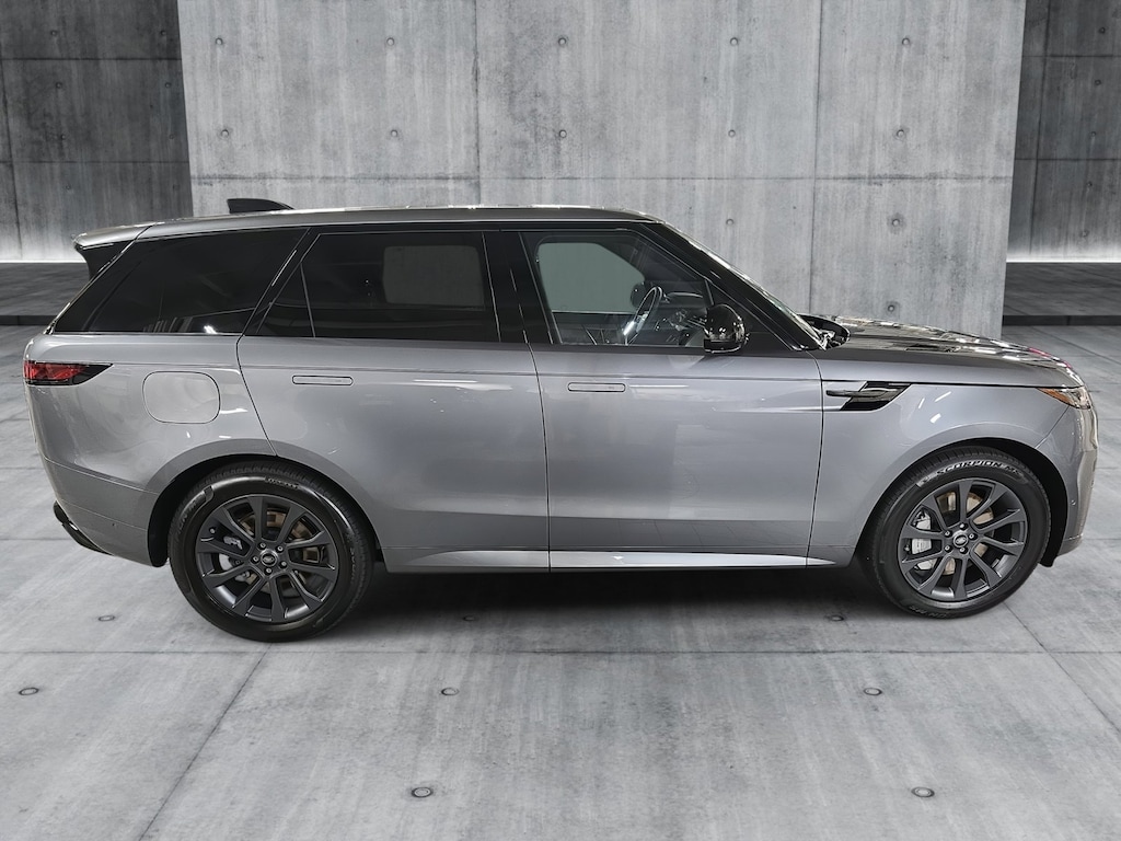 New 2025 Land Rover Range Rover Sport Dynamic SE Sport Utility