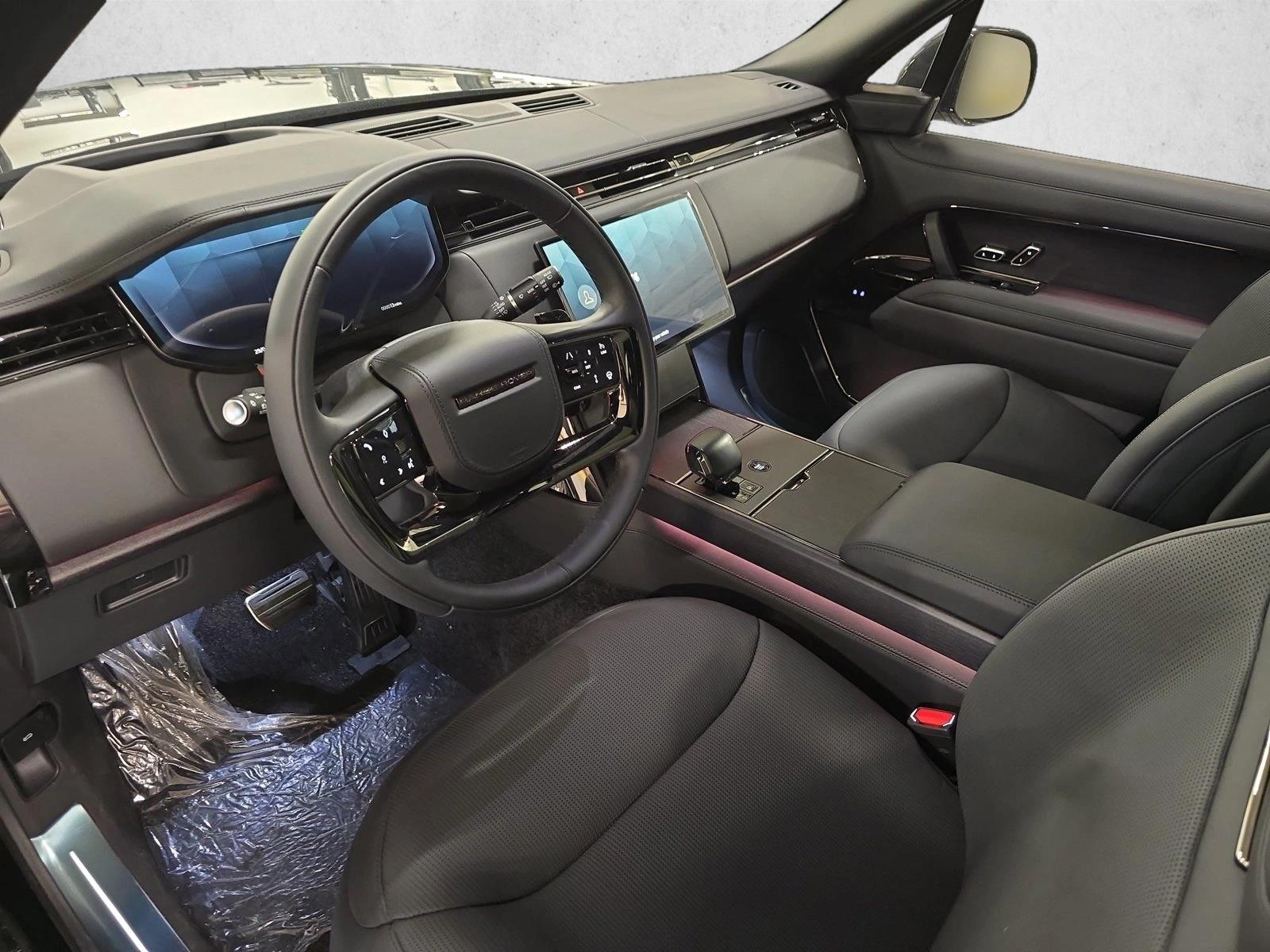 2026 Land Rover Range Rover SV Black - Photo 18