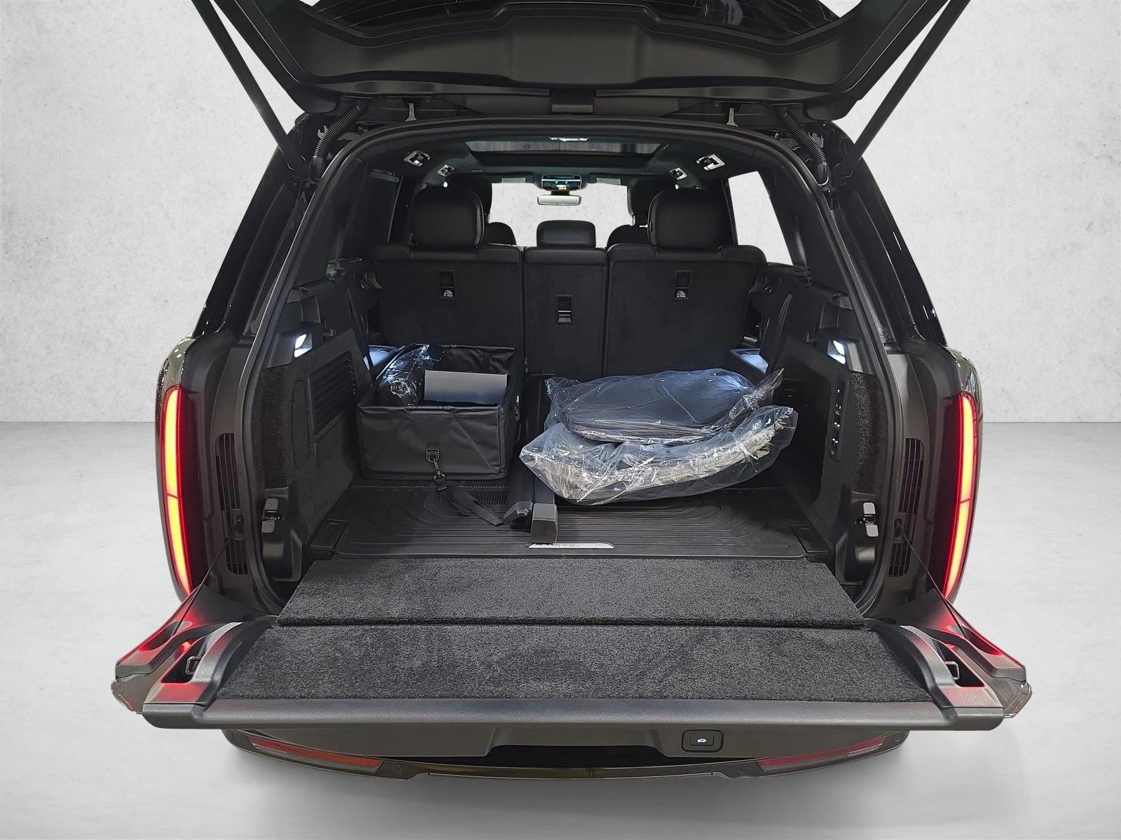 2026 Land Rover Range Rover SE - Photo 13