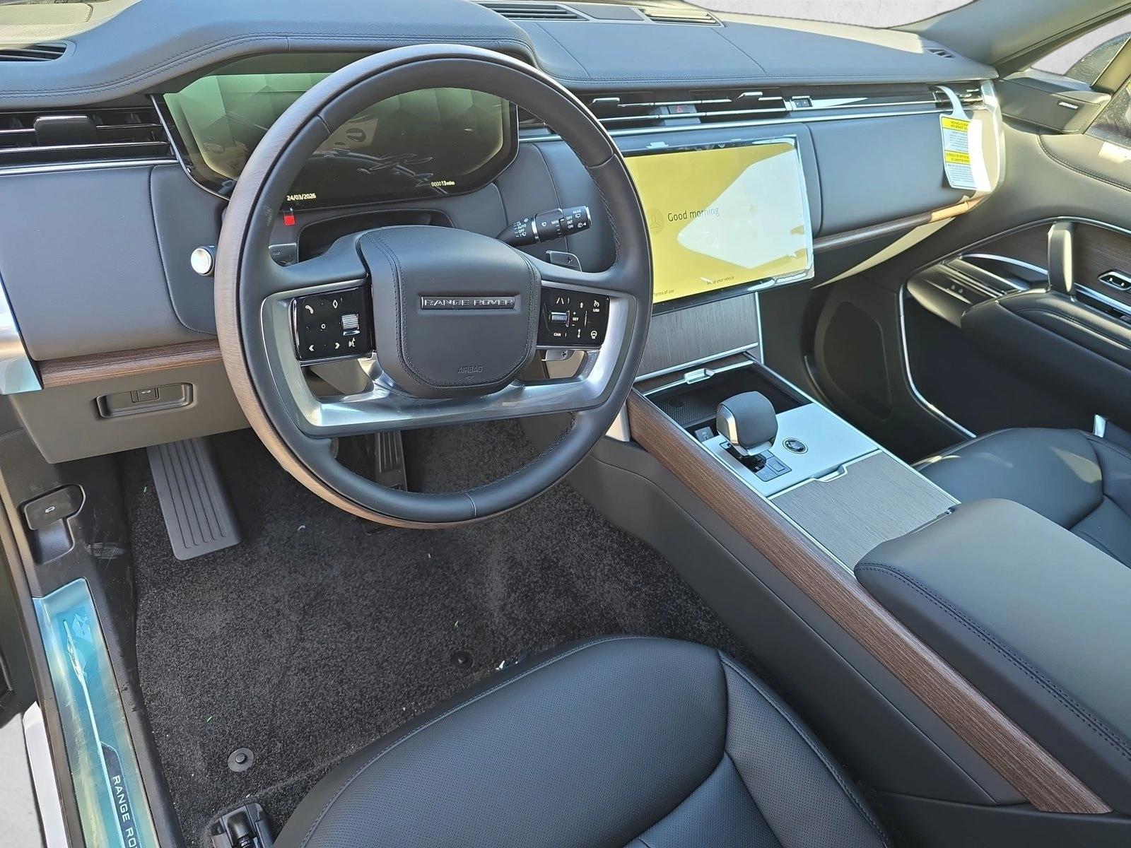 2026 Land Rover Range Rover SE - Photo 18
