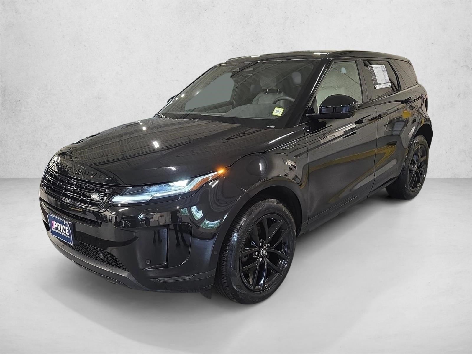 2026 Land Rover Range Rover Evoque S's photo