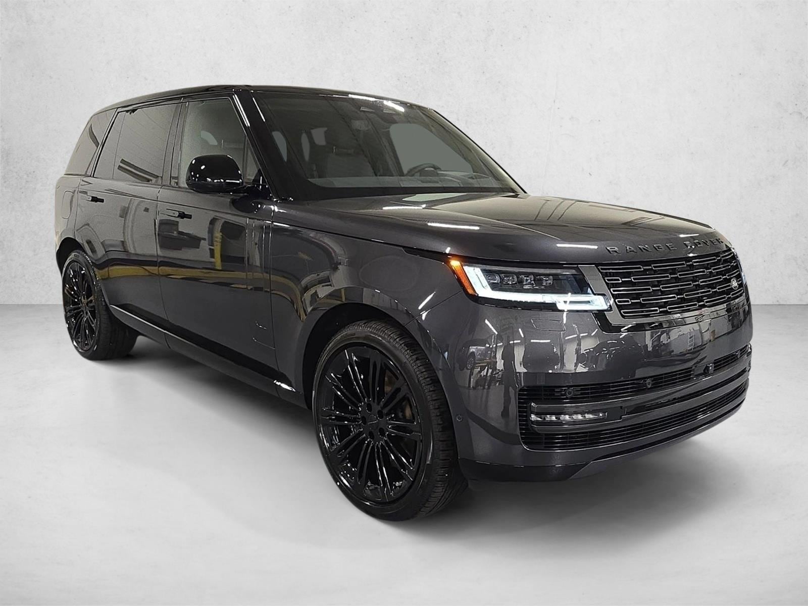 2026 Land Rover Range Rover SE - Photo 3
