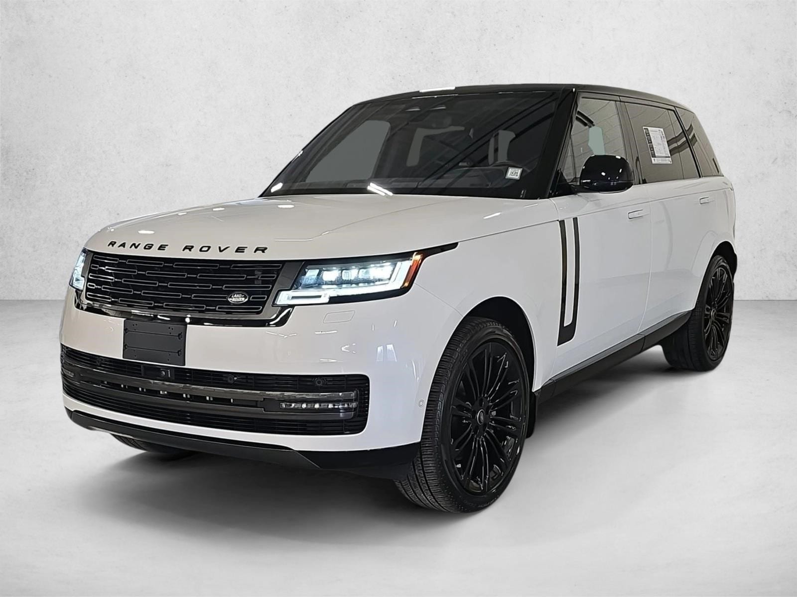2023 Land Rover Range Rover SE's photo