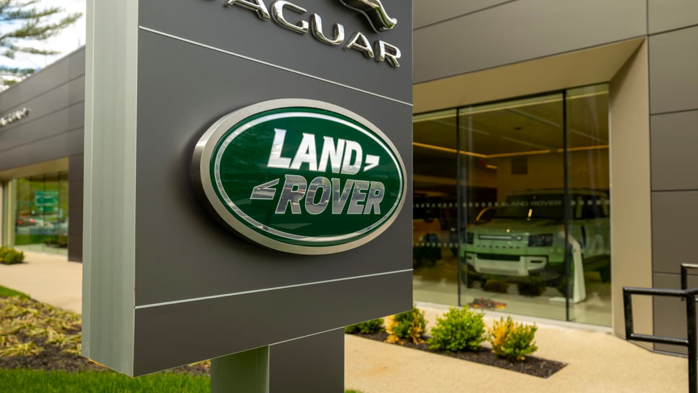 Hours & Directions Land Rover Mt. Kisco