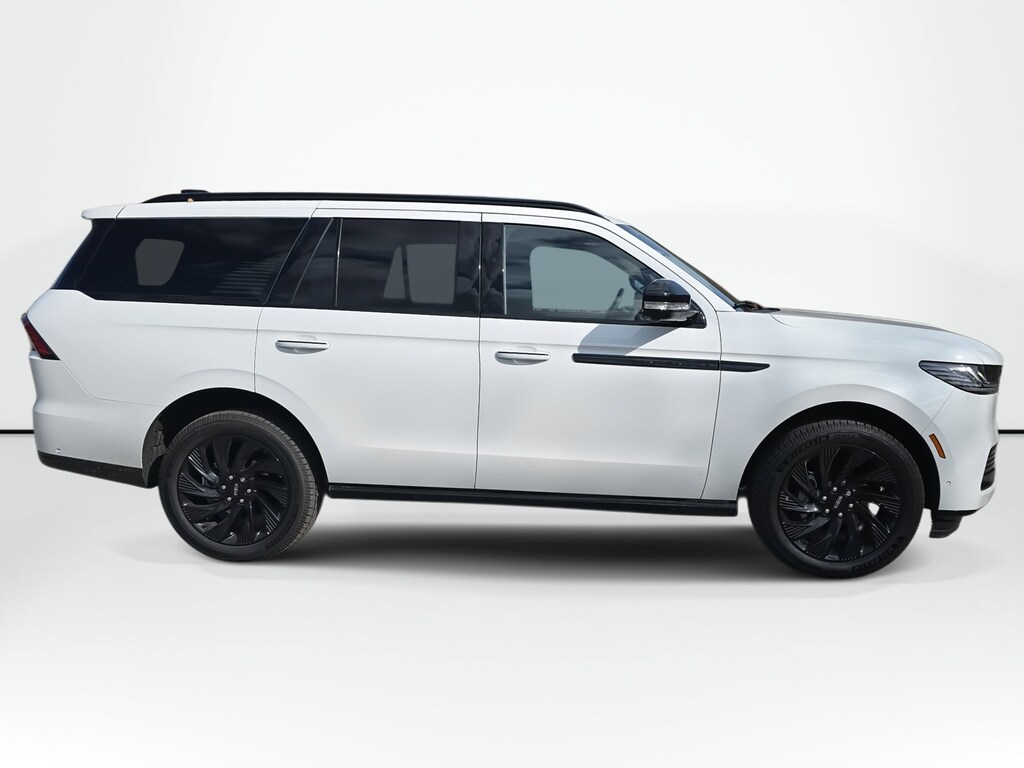 Used 2025 Lincoln Navigator Reserve Sport Utility