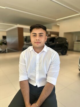 Staff member Andrew Naranjo from ID_c5937cc11d66