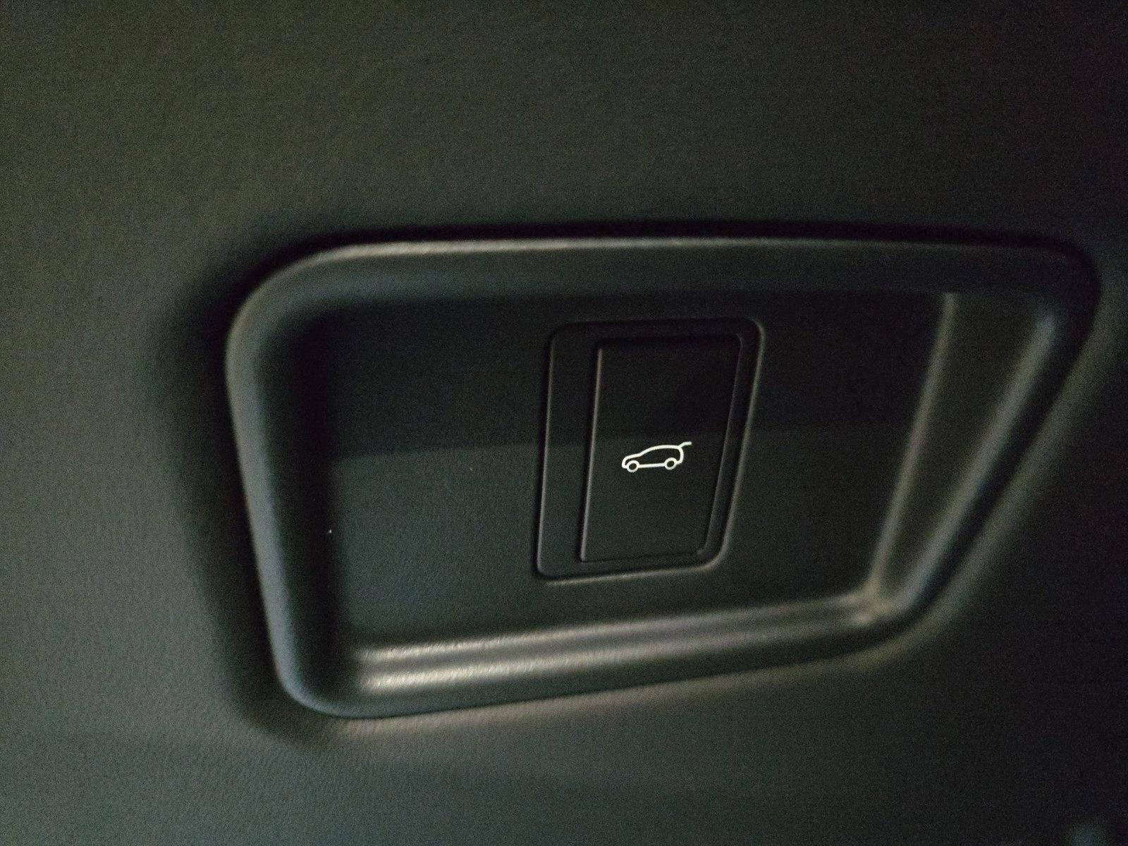 2026 Land Rover Range Rover SE - Photo 27