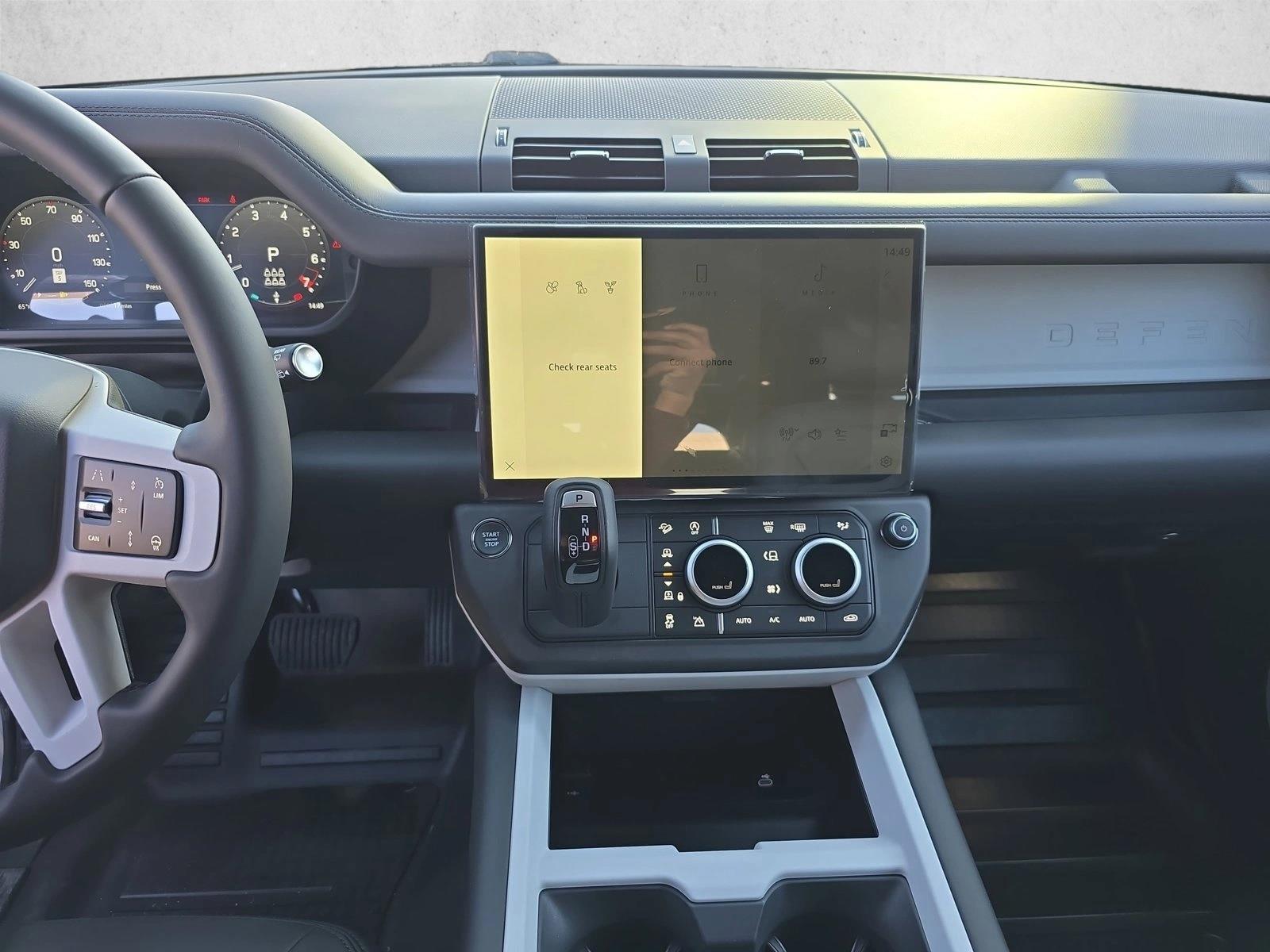 2026 Land Rover Defender X-Dynamic SE - Photo 20