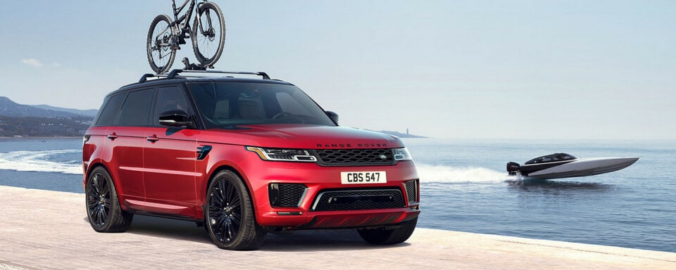 2018 Range Rover Sport front 3/4 view