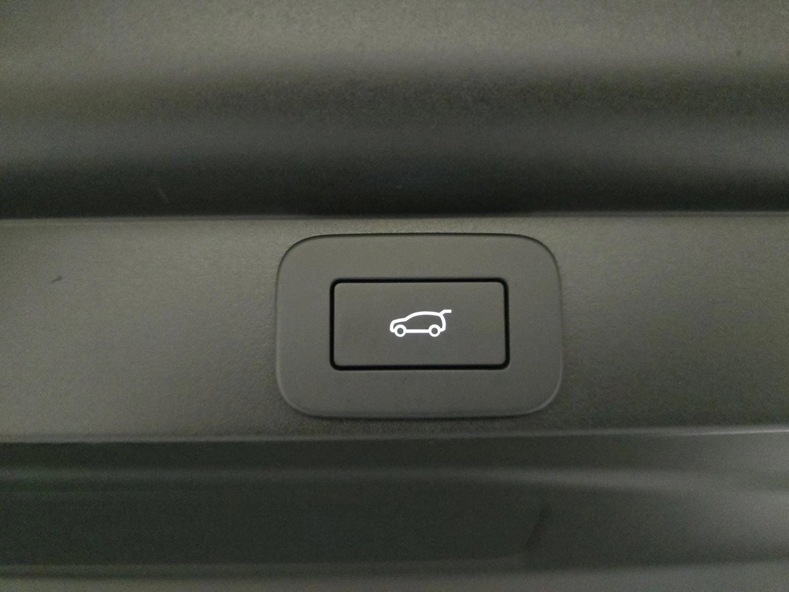 2026 Land Rover Range Rover SE - Photo 15