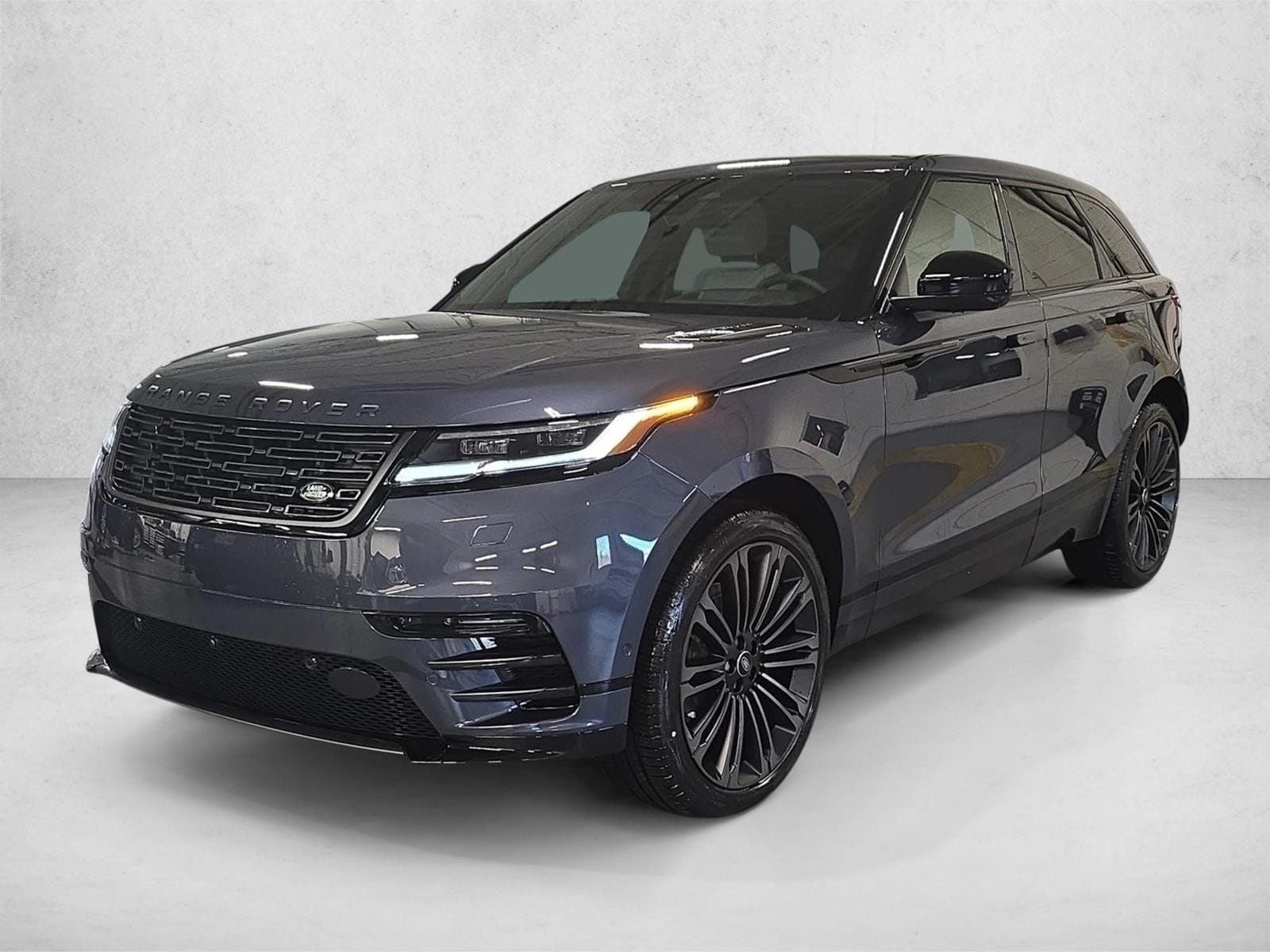 2026 Land Rover Range Rover Velar P250 Dynamic SE's photo