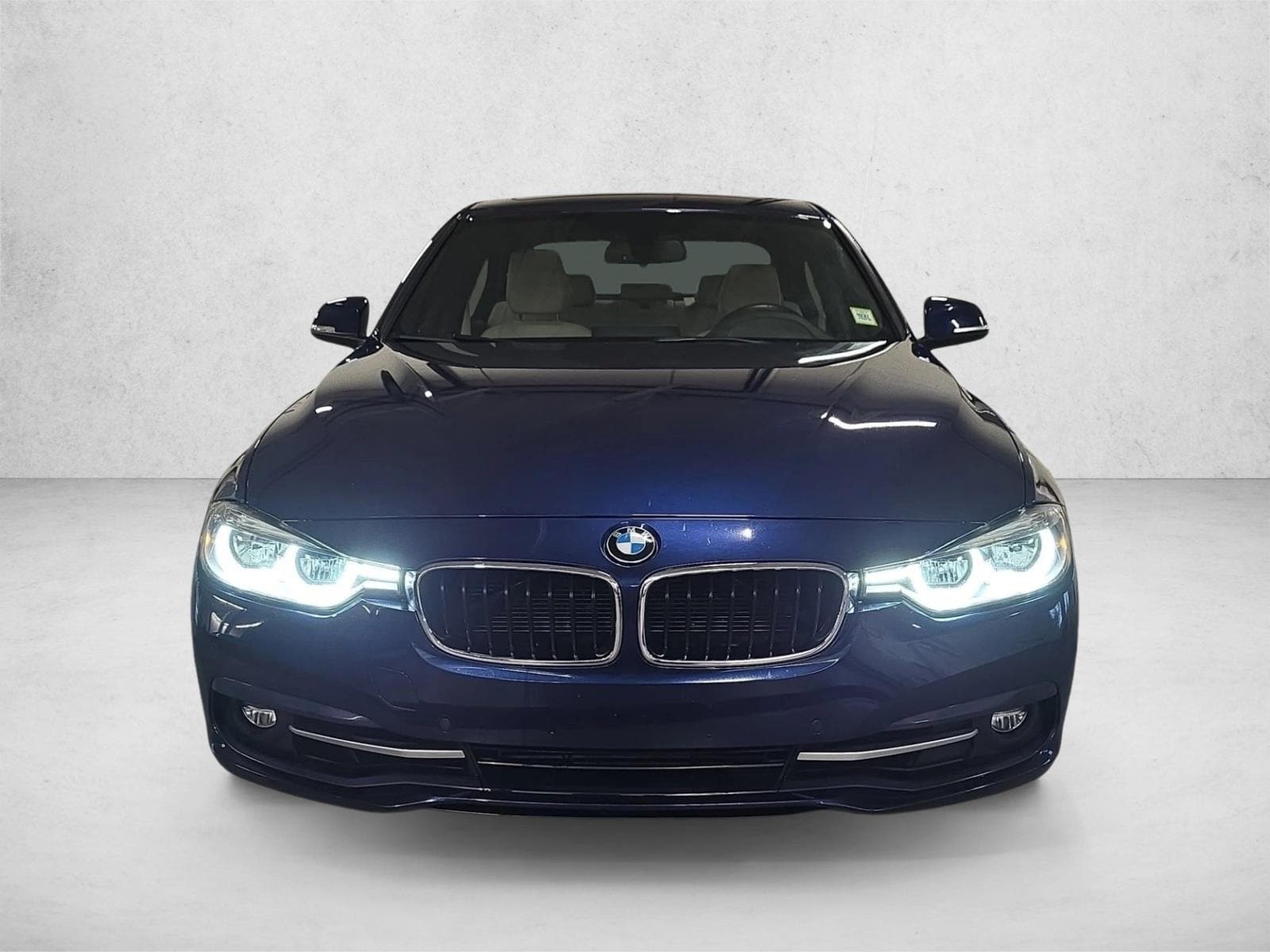 Used 2016 BMW 3 Series 328i with VIN WBA8E3G53GNU05481 for sale in Mount Kisco, NY