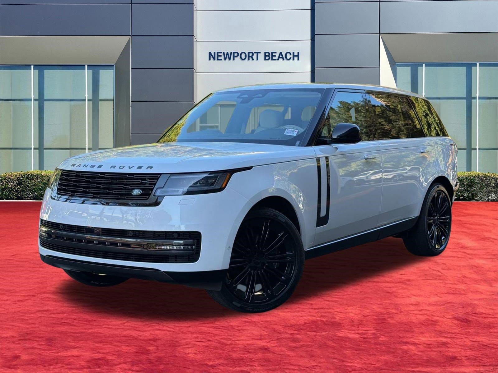 2026 Land Rover Range Rover P530 SE LWB 7 Seat 