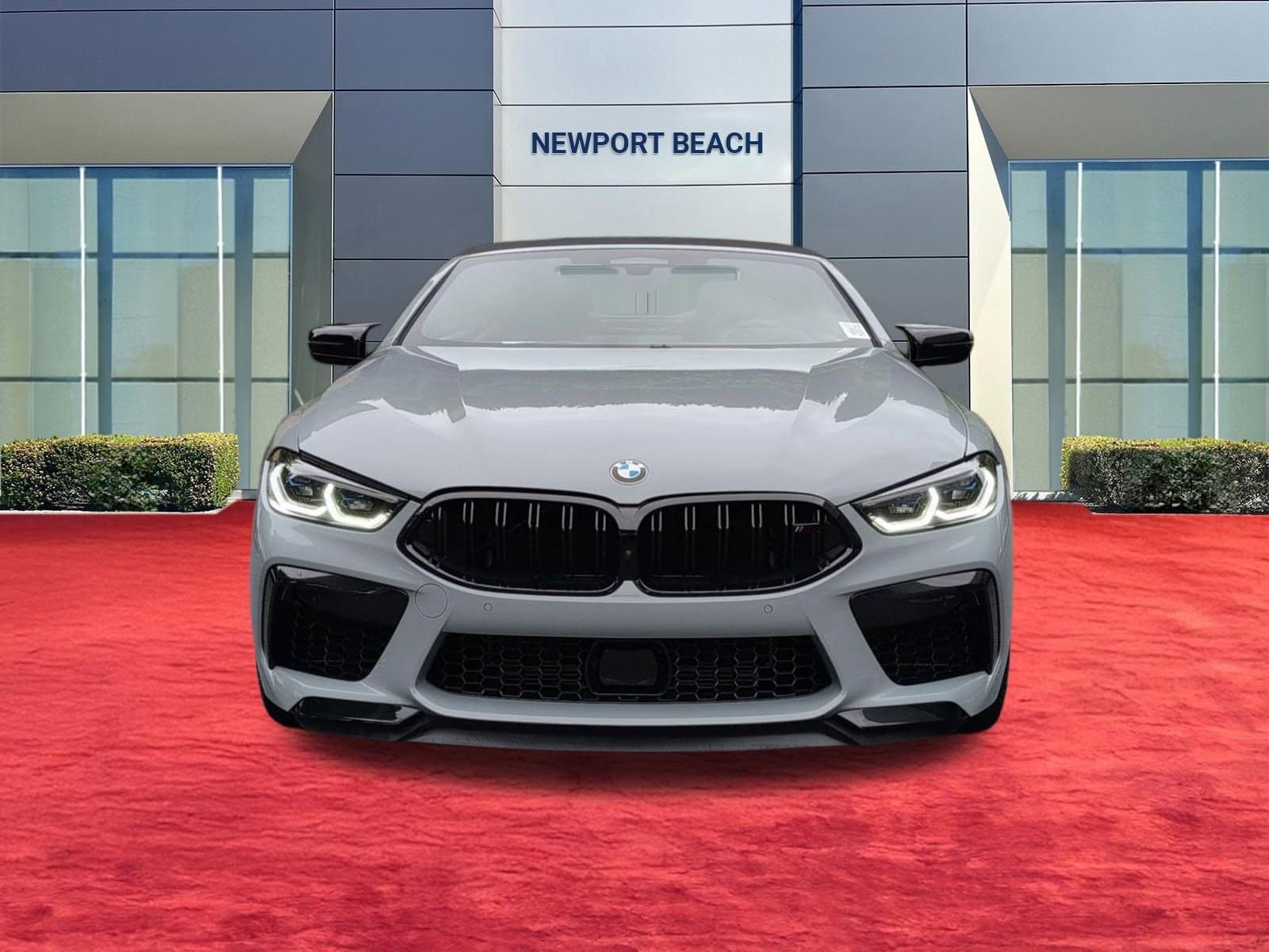 2025 BMW M8 Competition photo 6
