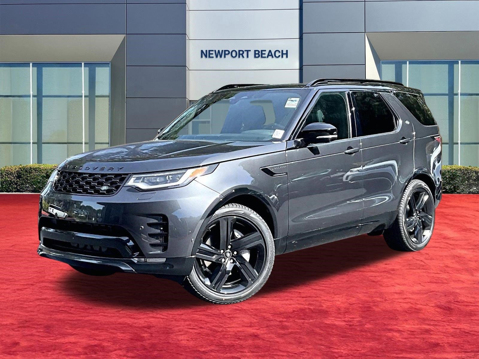 2026 Land Rover Discovery Dynamic SE AWD 