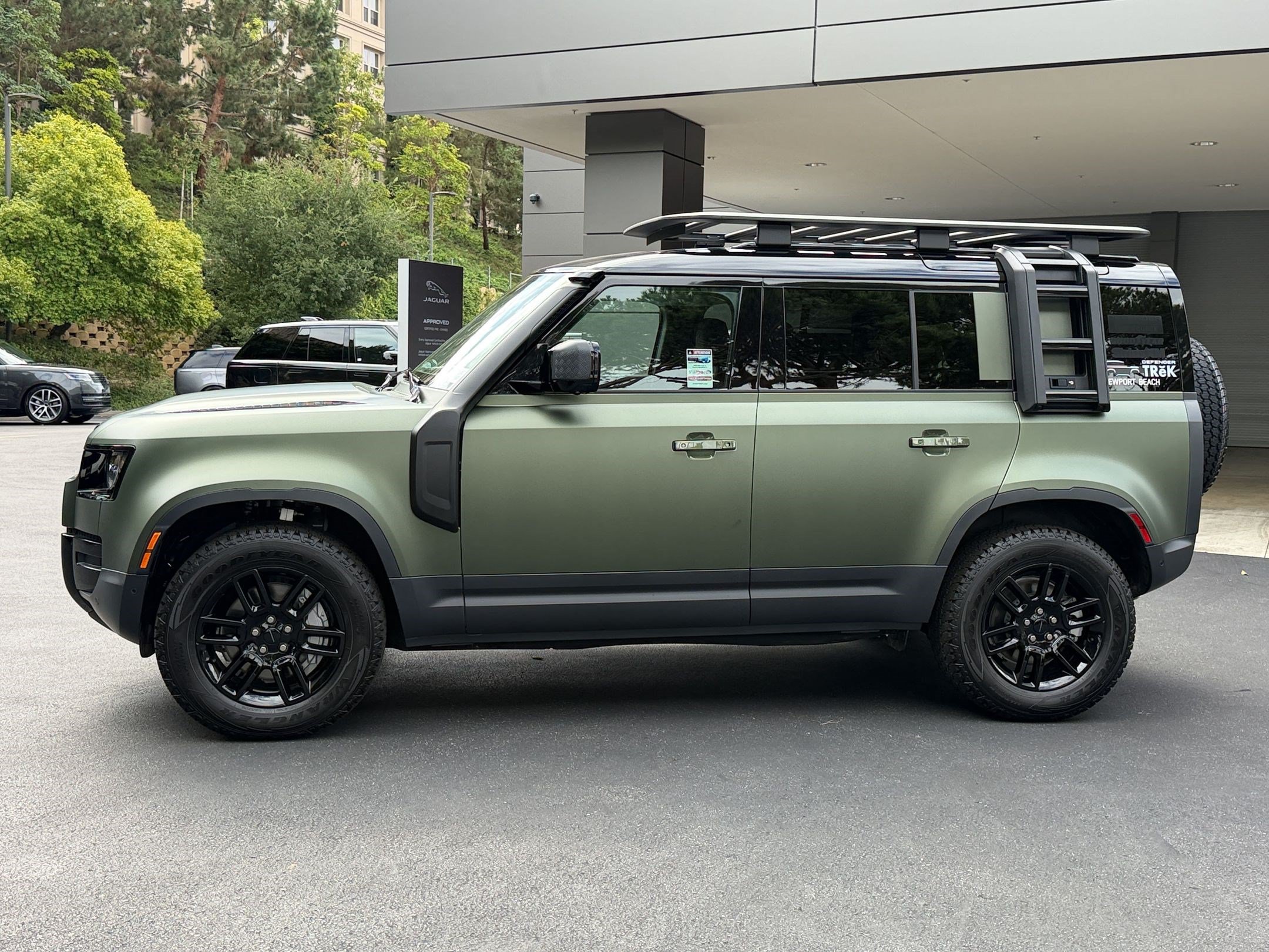 2026 Land Rover Defender 110 S Sport Utility