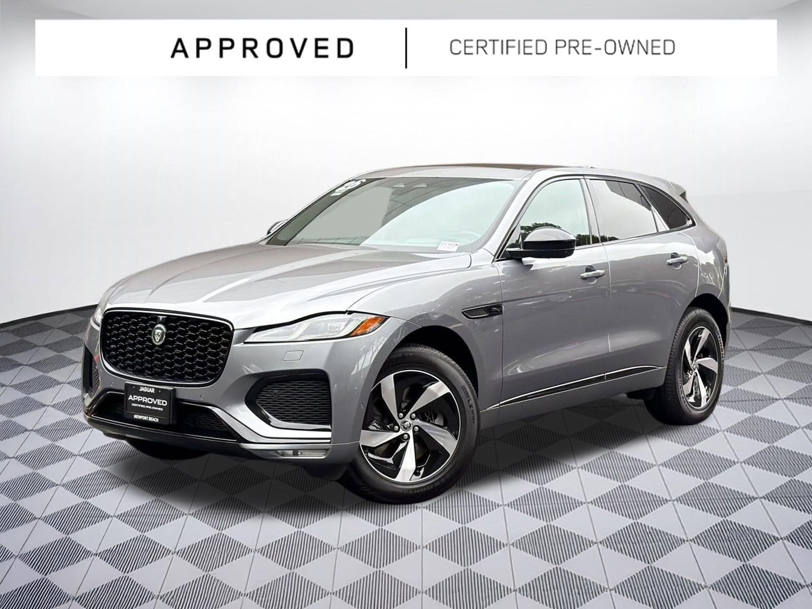 2026 Jaguar F-PACE P250 R-Dynamic S's photo
