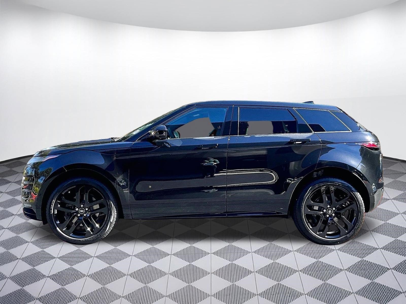 2026 Land Rover Range Rover Evoque Dynamic SE - Photo 2