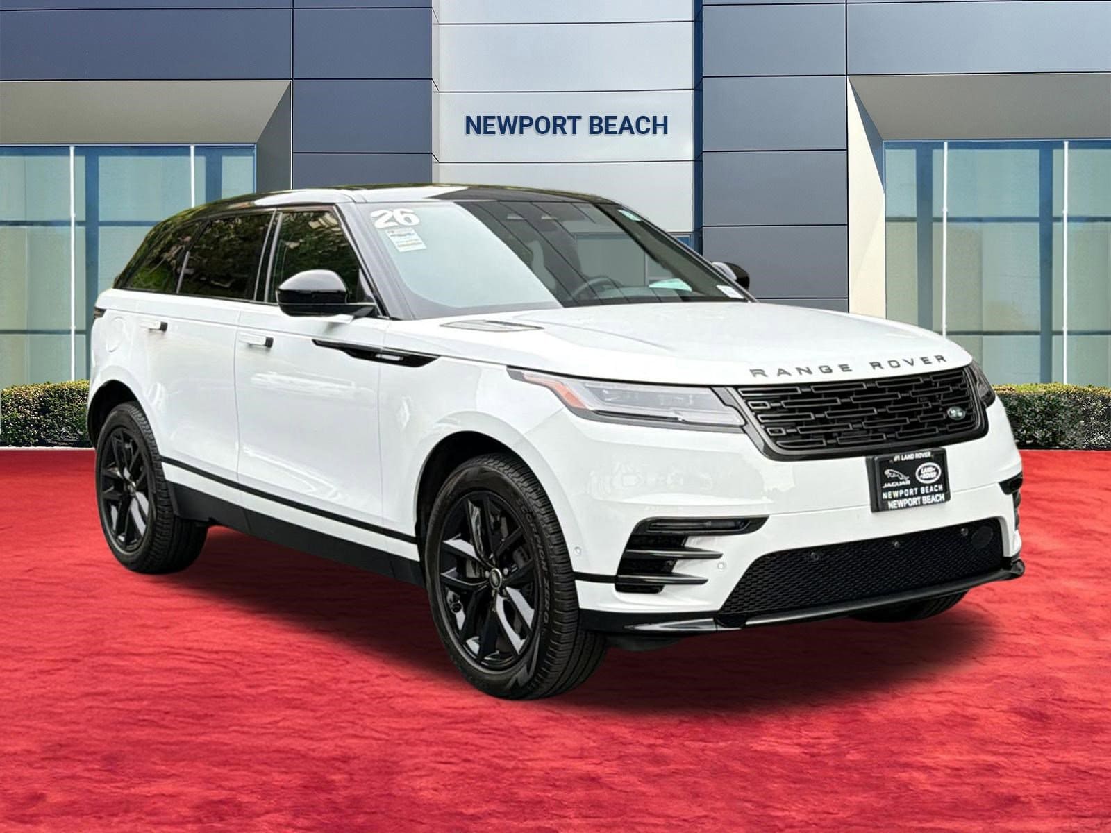 2026 Land Rover Range Rover Velar Dynamic SE photo 6