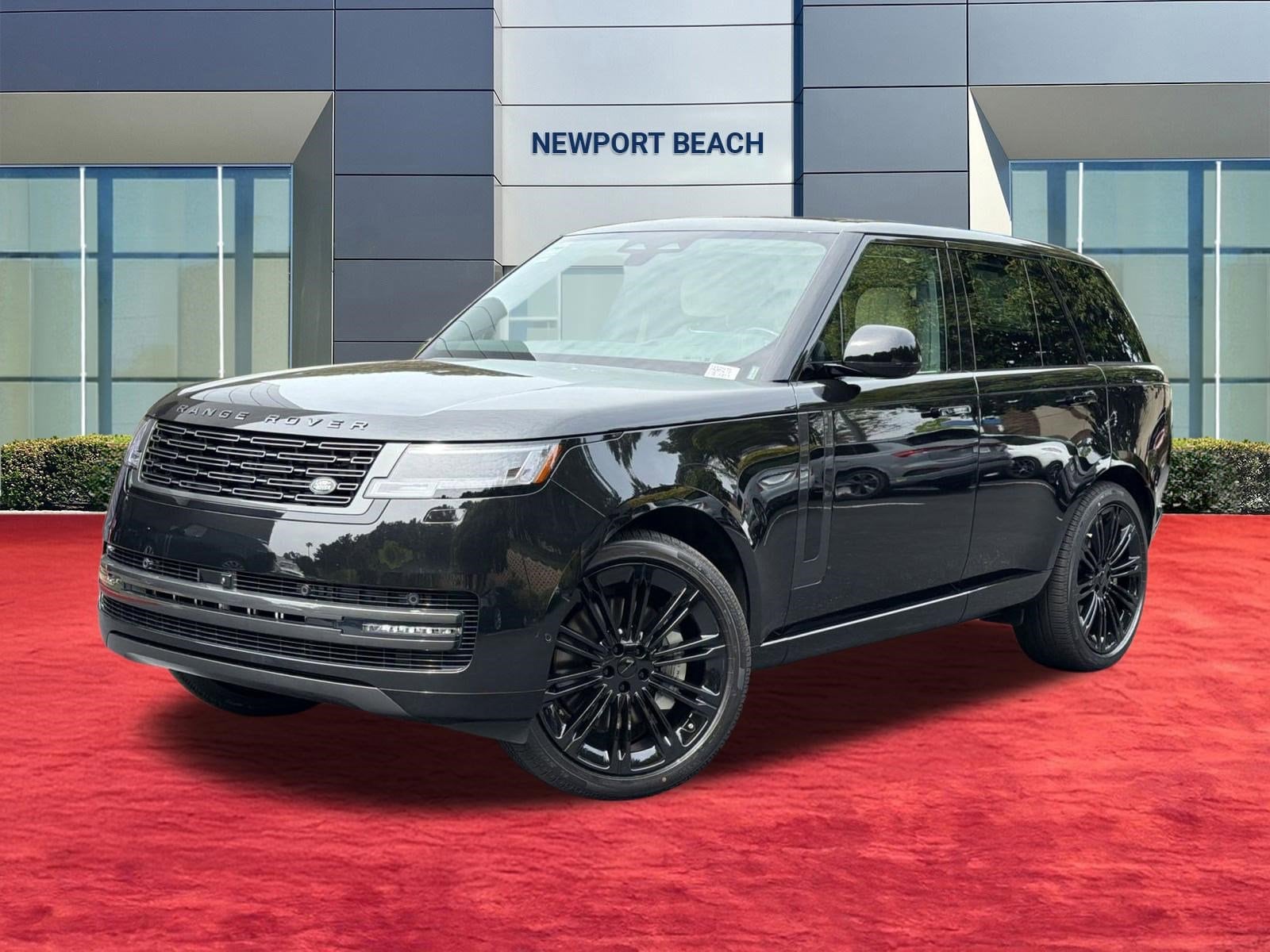 2026 Land Rover Range Rover P530 SE SWB 