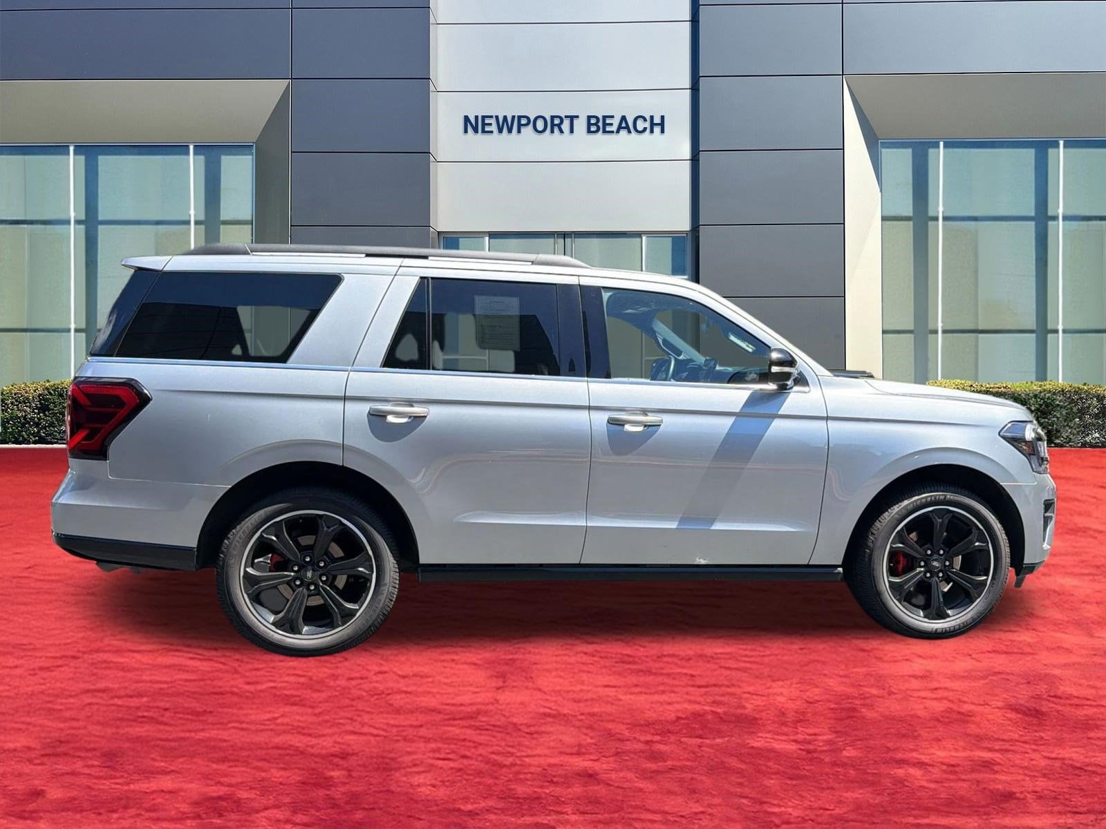 2022 Ford Expedition Limited photo 3