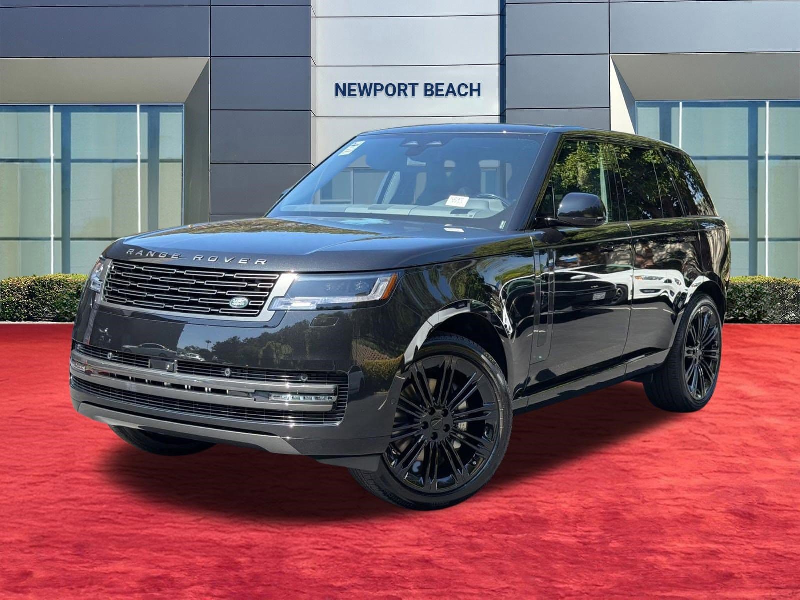 2026 Land Rover Range Rover P400 SE SWB 