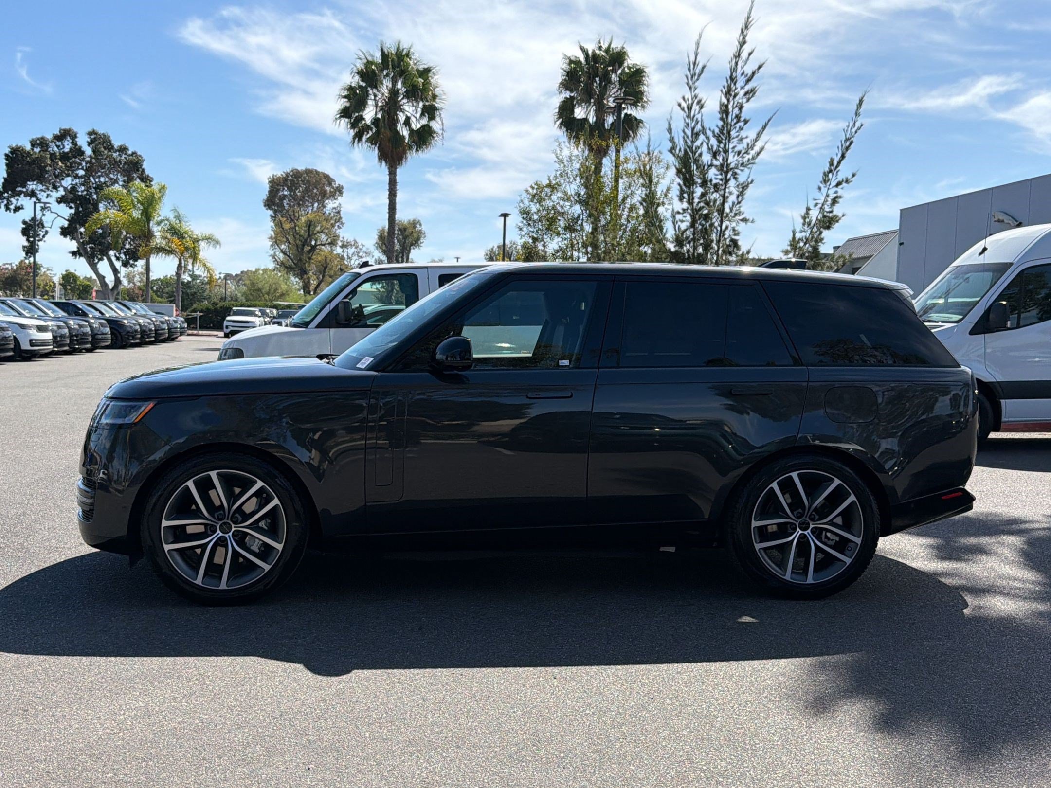 2026 Land Rover Range Rover SE Sport Utility