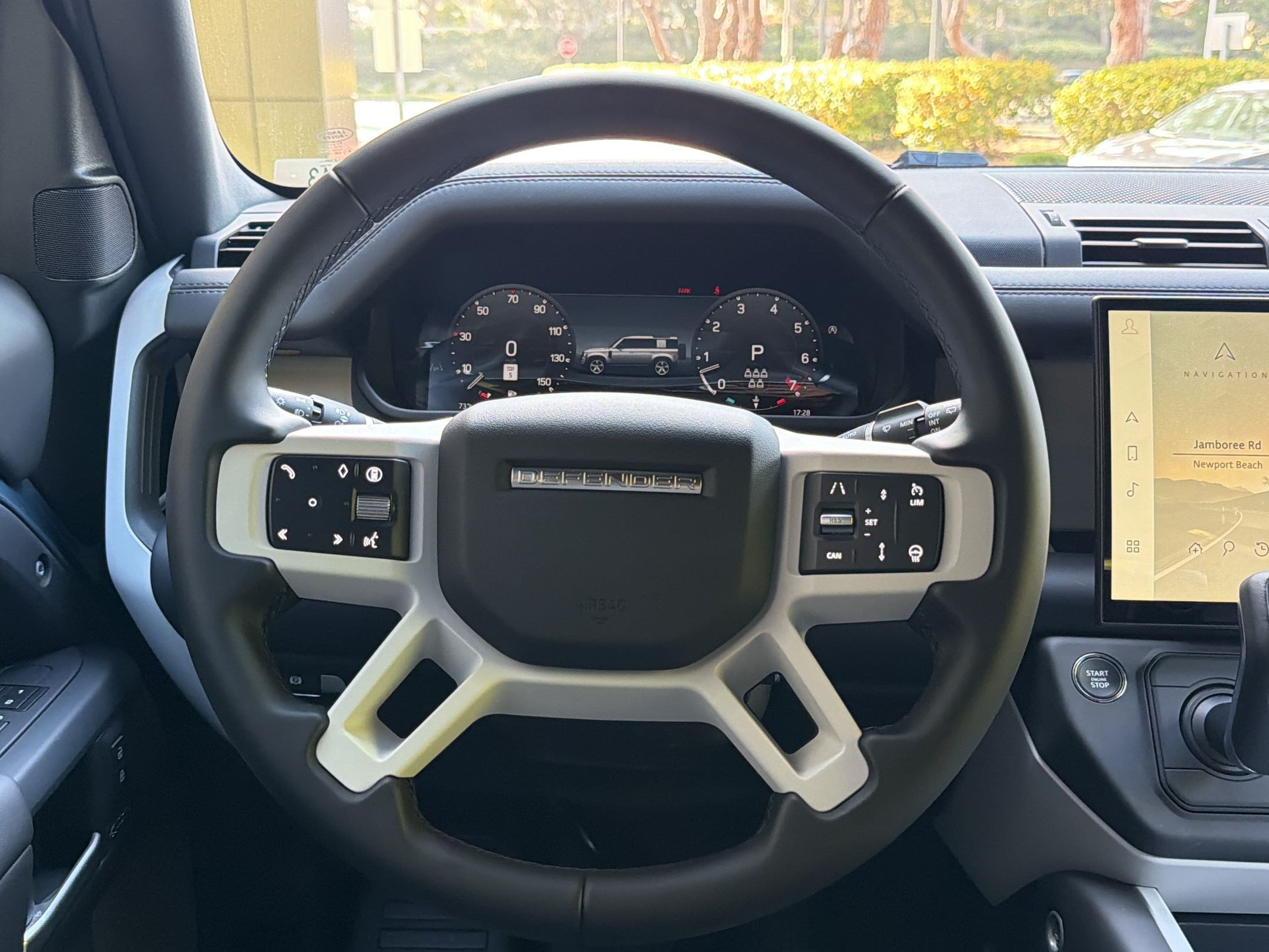 2026 Land Rover Defender X-Dynamic SE - Photo 18