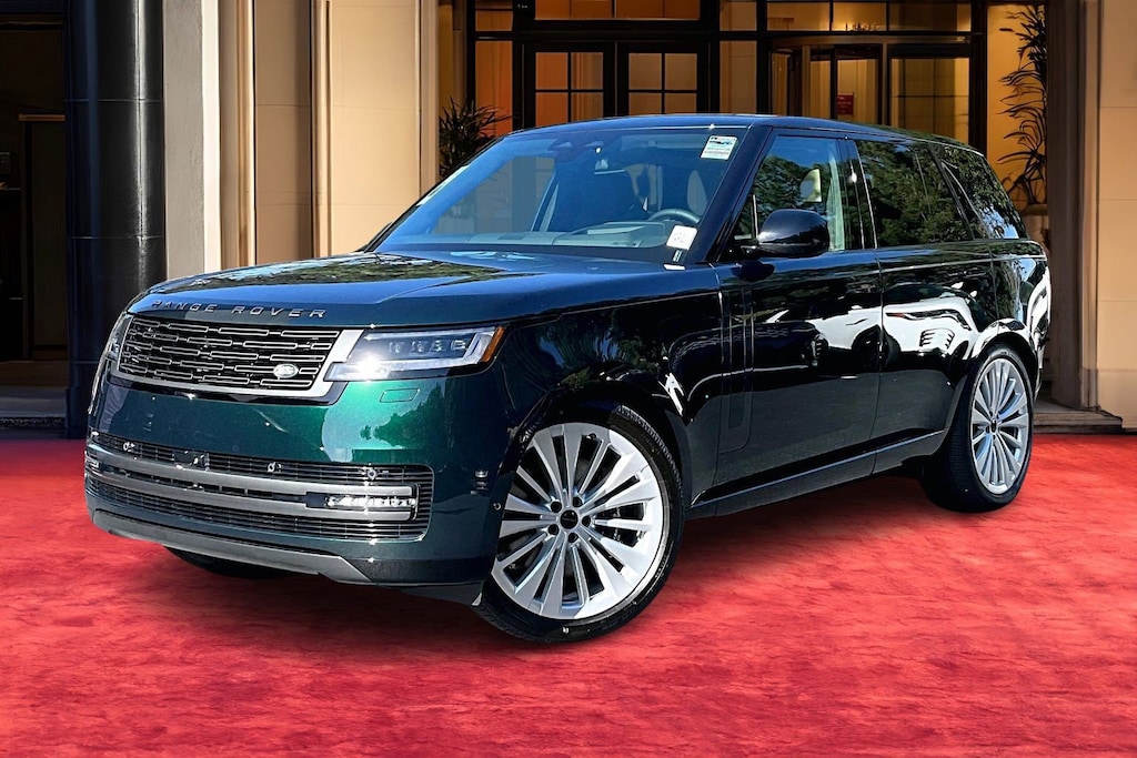 New 2026 Land Rover Range Rover P530 SE SUV