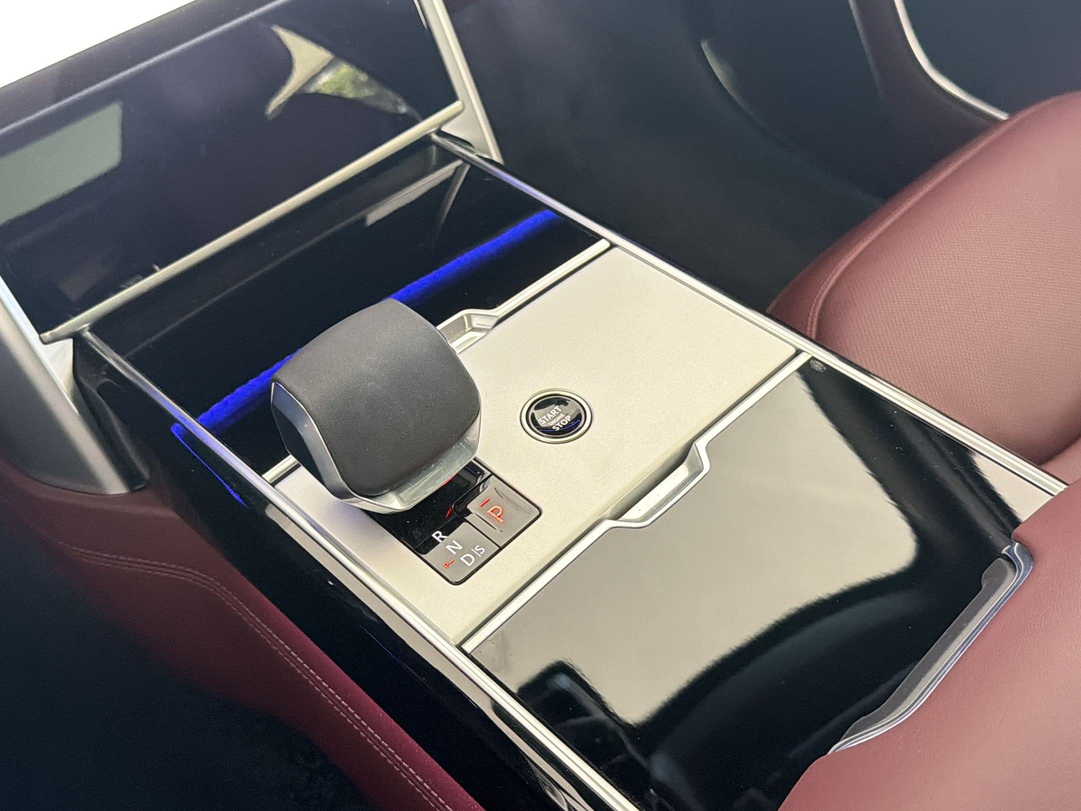 2026 Land Rover Range Rover Autobiography - Photo 17