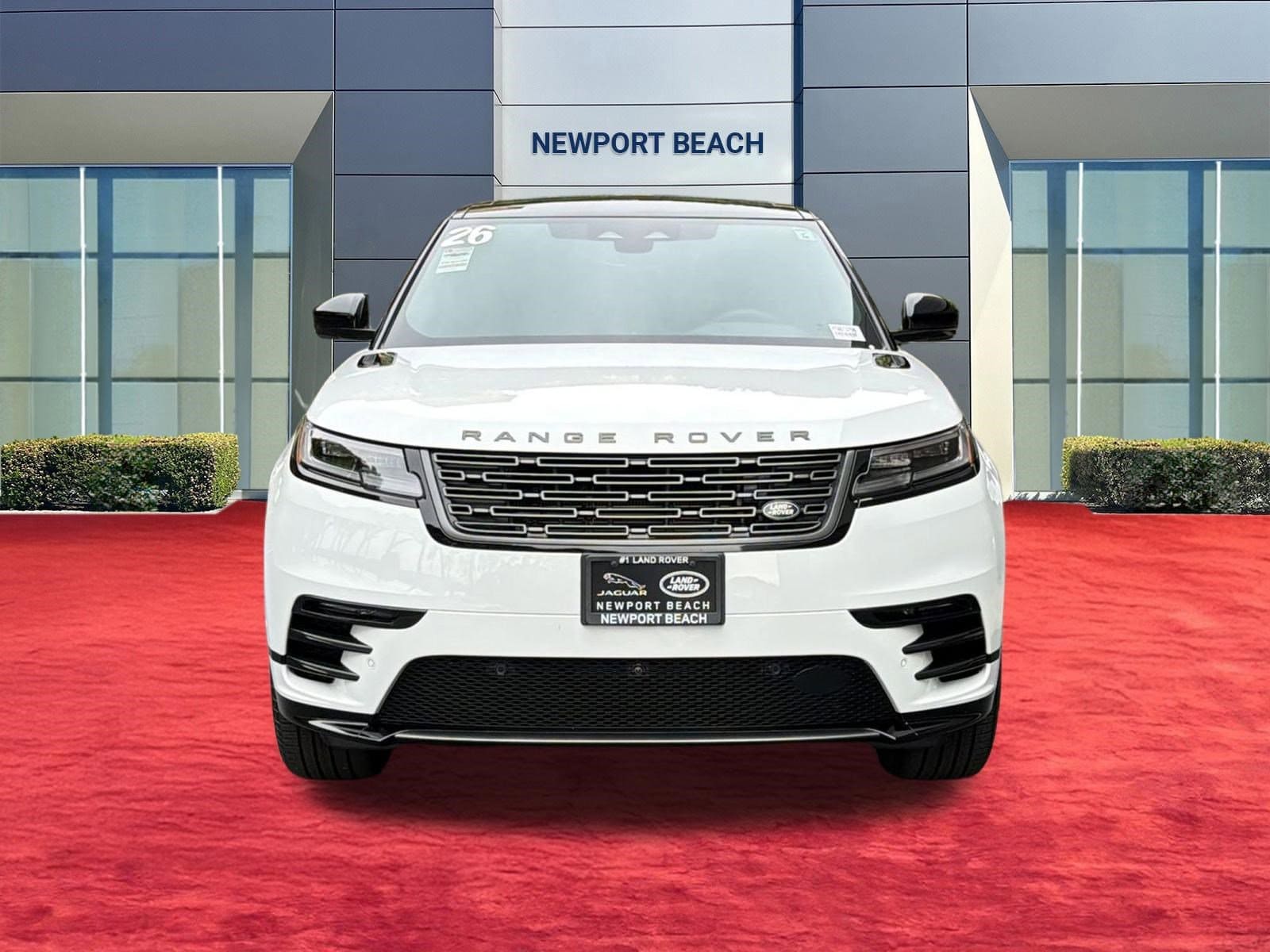 2026 Land Rover Range Rover Velar Dynamic SE photo 5