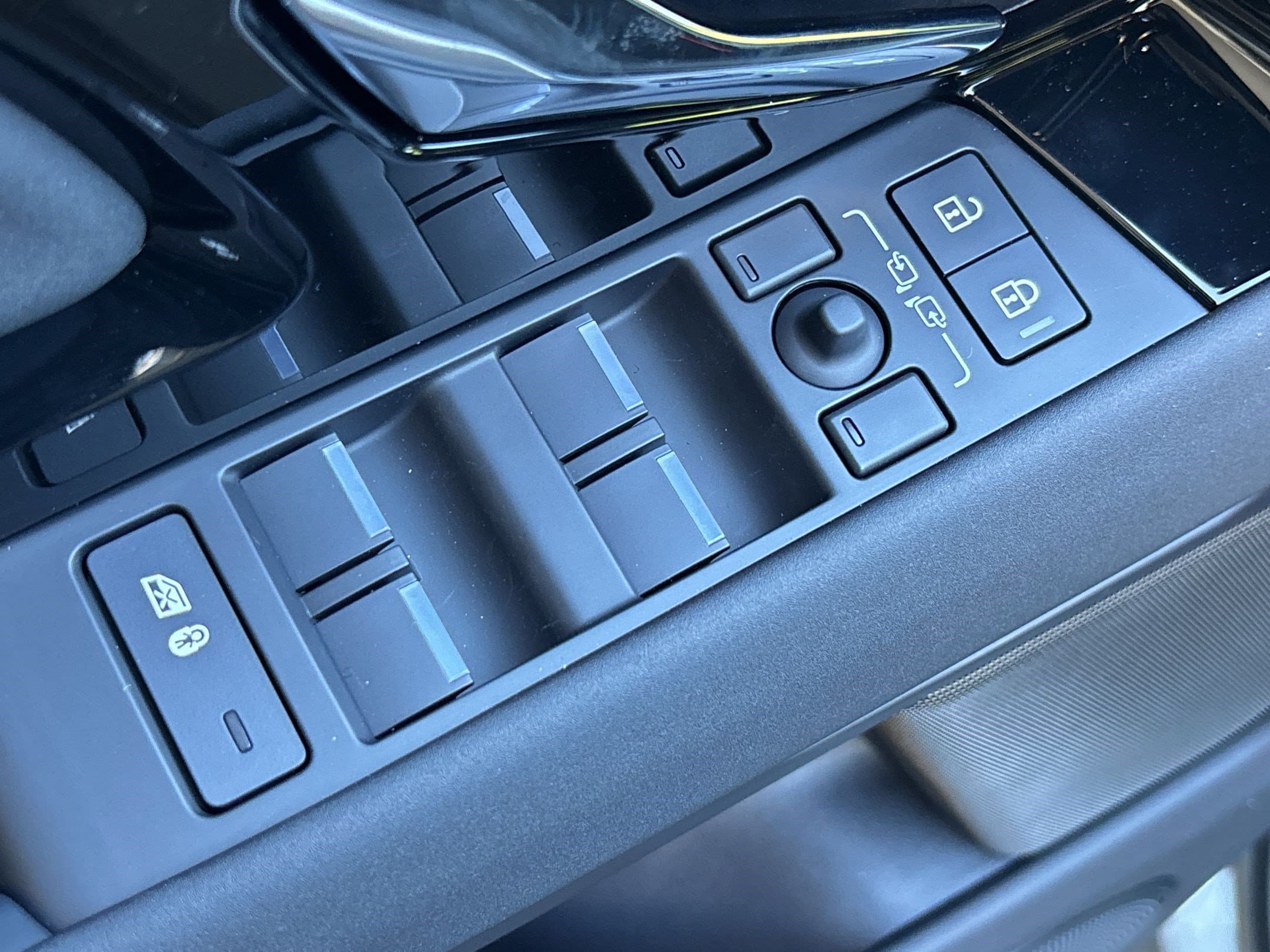 2026 Land Rover Range Rover Evoque Dynamic SE - Photo 21