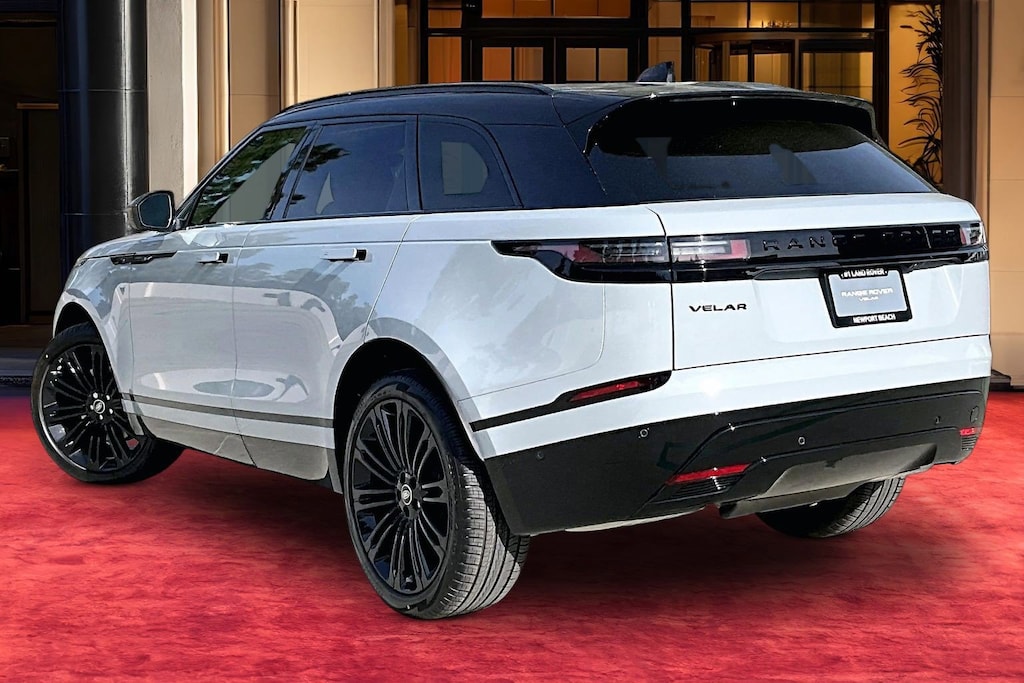 New 2026 Land Rover Range Rover Velar P400 Dynamic SE SUV