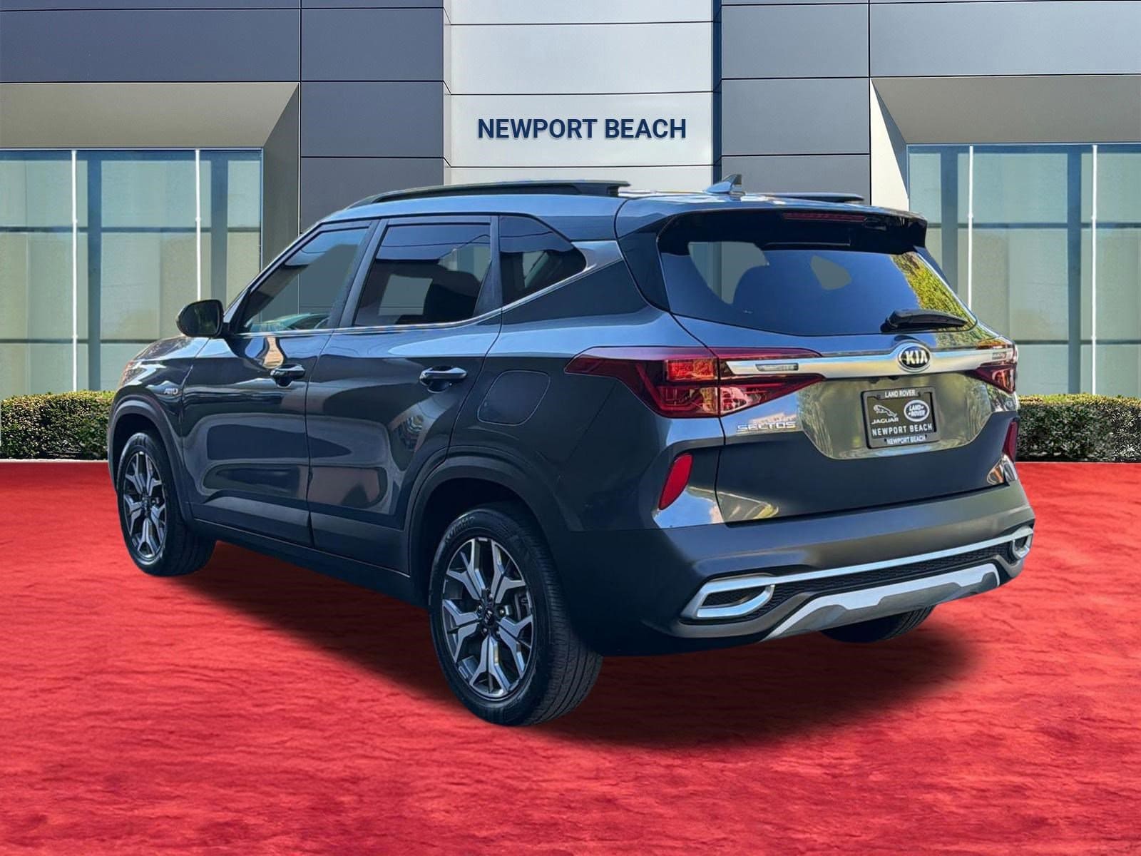 2021 Kia Seltos EX photo 2