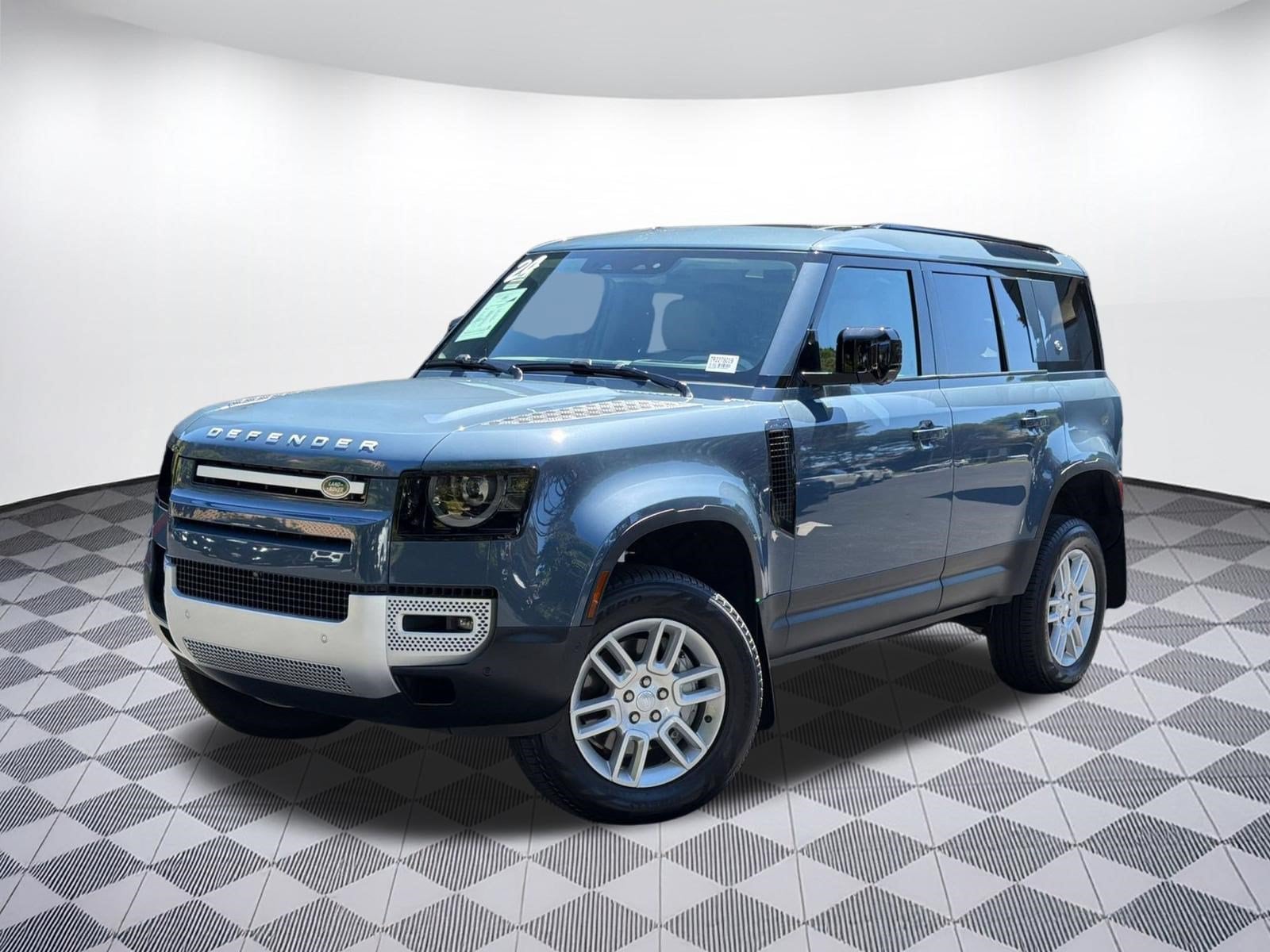 2024 Land Rover Defender 110 S