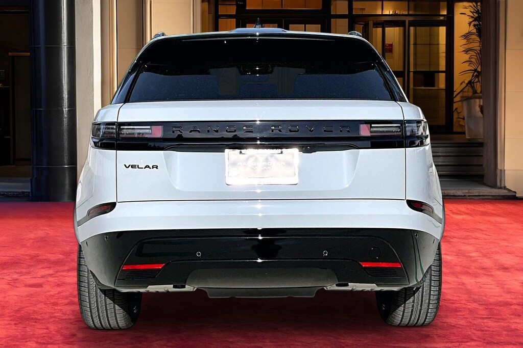 New 2026 Land Rover Range Rover Velar P400 Dynamic SE SUV