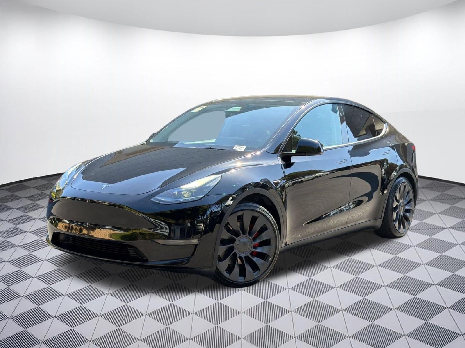 2024 Tesla Model Y Performance