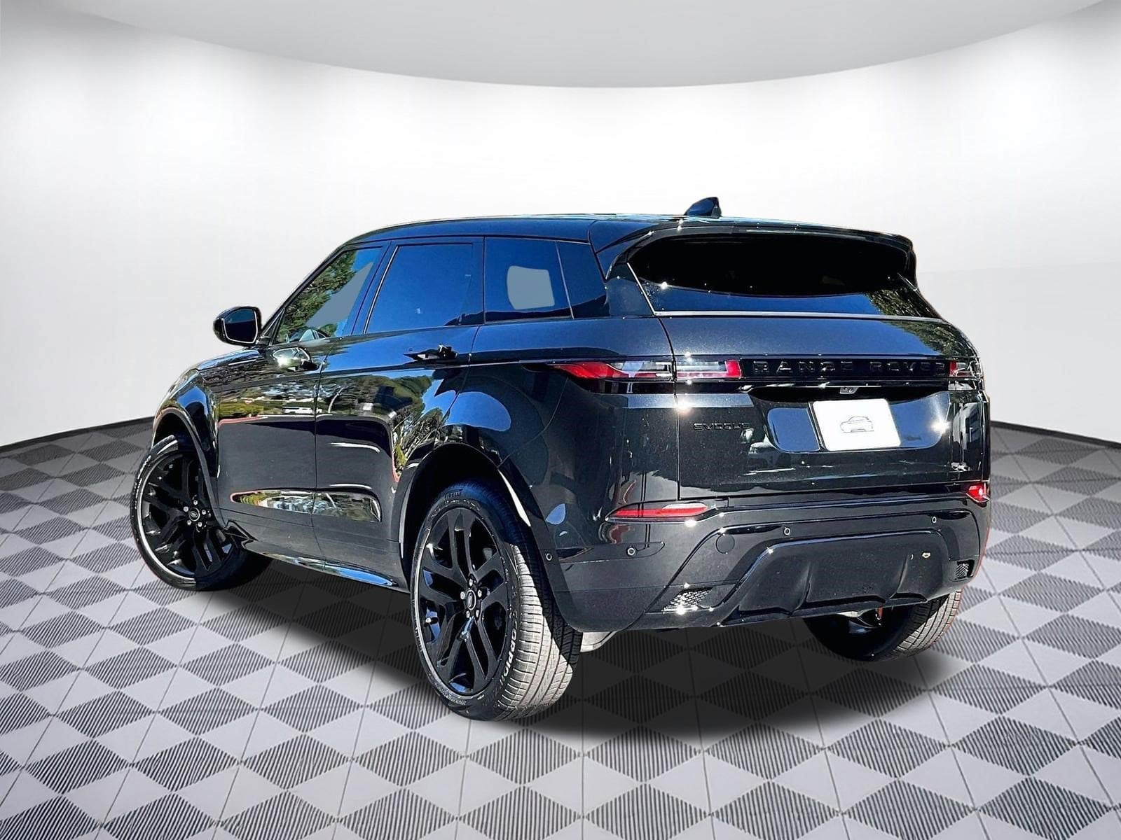 2026 Land Rover Range Rover Evoque Dynamic SE - Photo 3