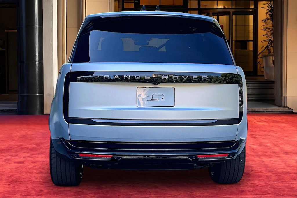 New 2026 Land Rover Range Rover P530 SE SUV