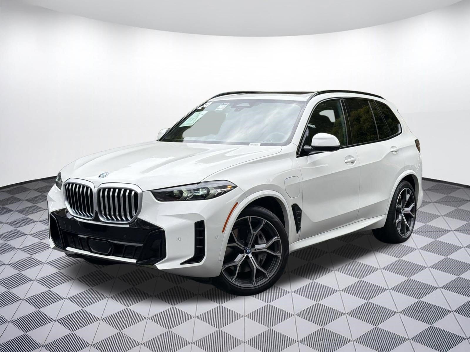 2024 BMW X5 xDrive50e