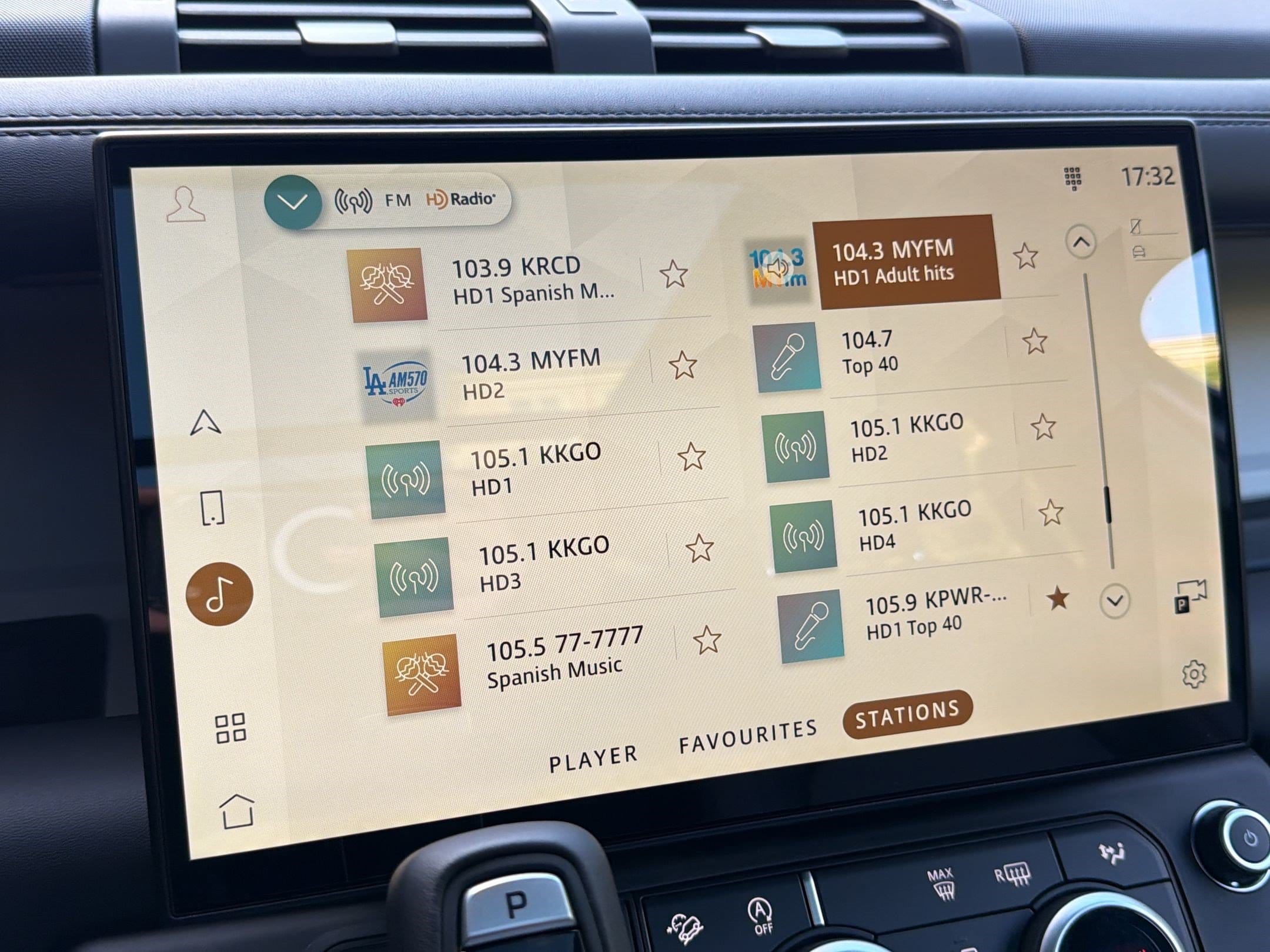 2026 Land Rover Defender X-Dynamic SE - Photo 24