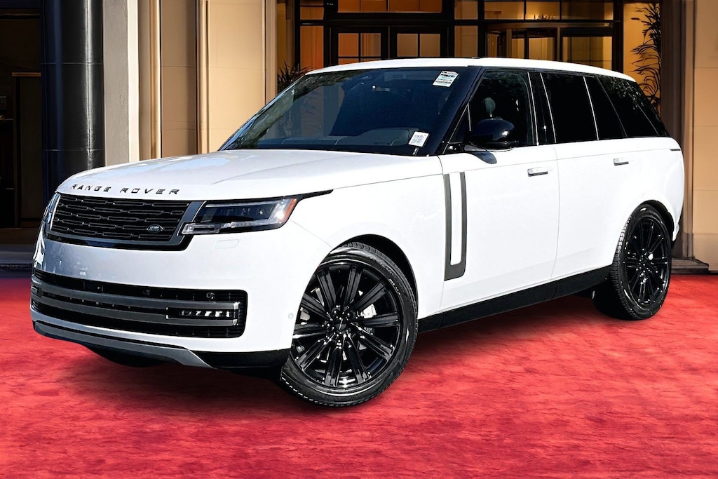 New 2026 Land Rover Range Rover P400 SE SUV