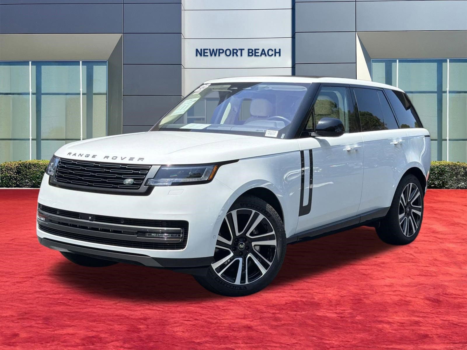2023 Land Rover Range Rover 3.0 SE SWB's photo