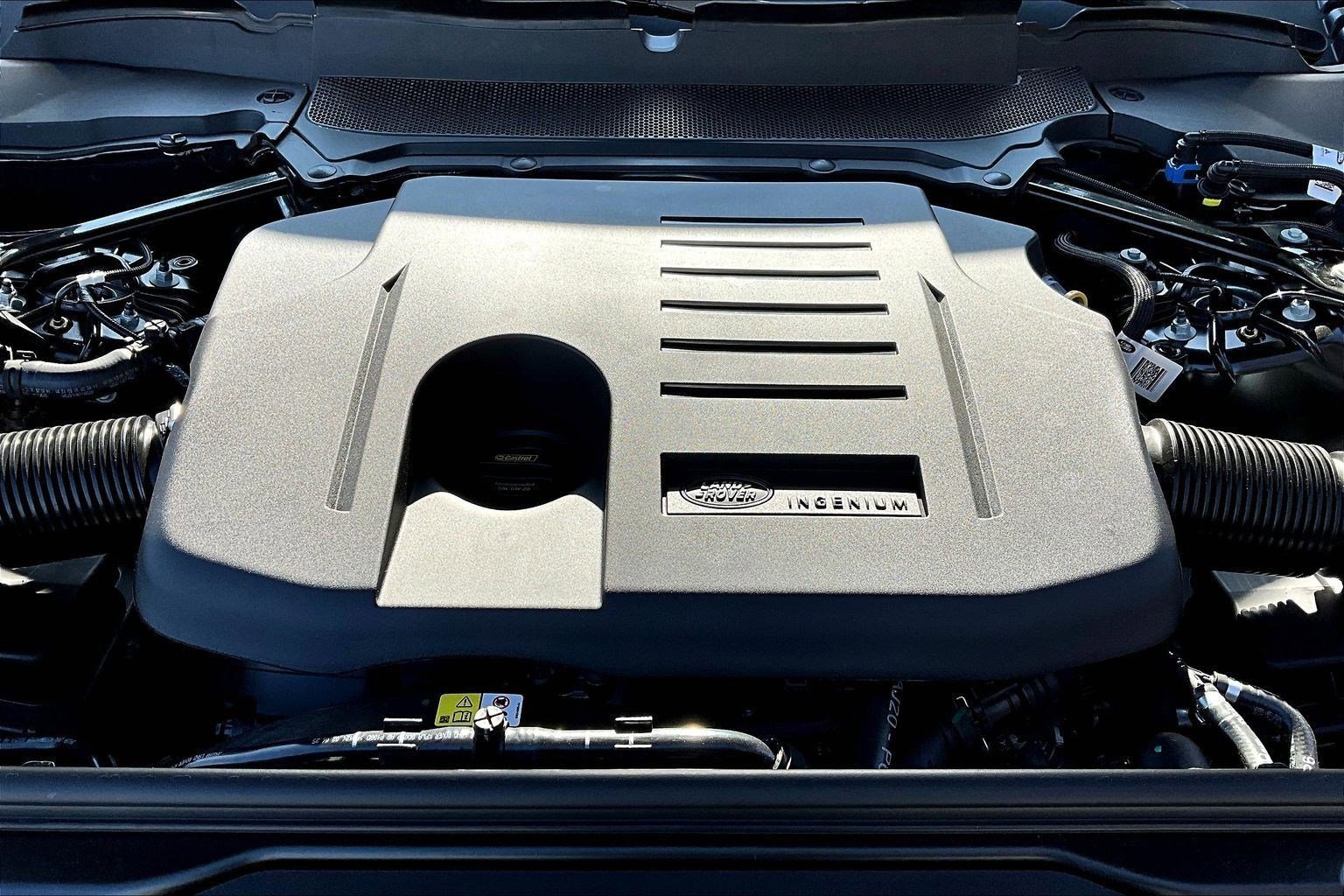 2026 Land Rover Discovery Gemini Edition - Photo 13