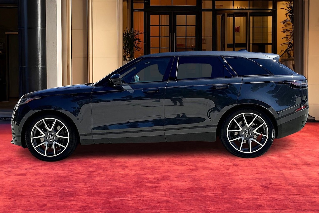 New 2026 Land Rover Range Rover Velar P250 Dynamic SE SUV