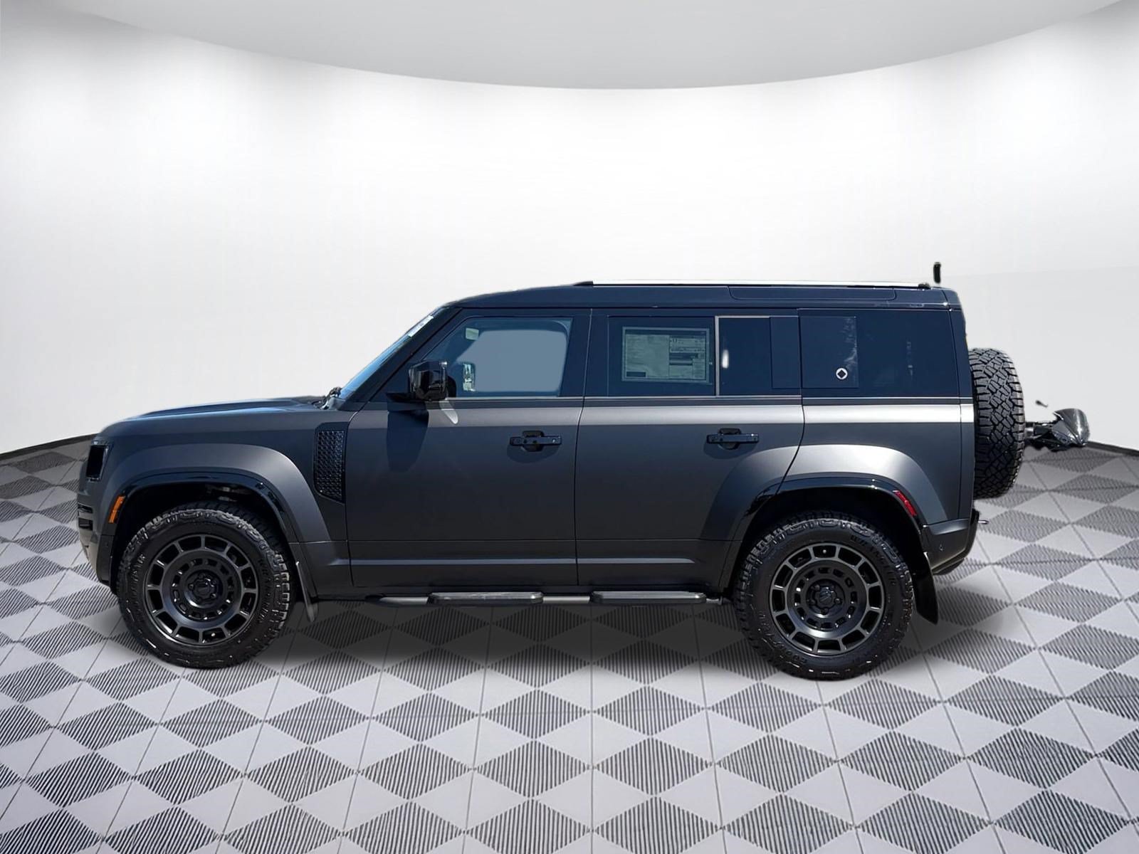 2026 Land Rover Defender 110 OCTA Sport Utility