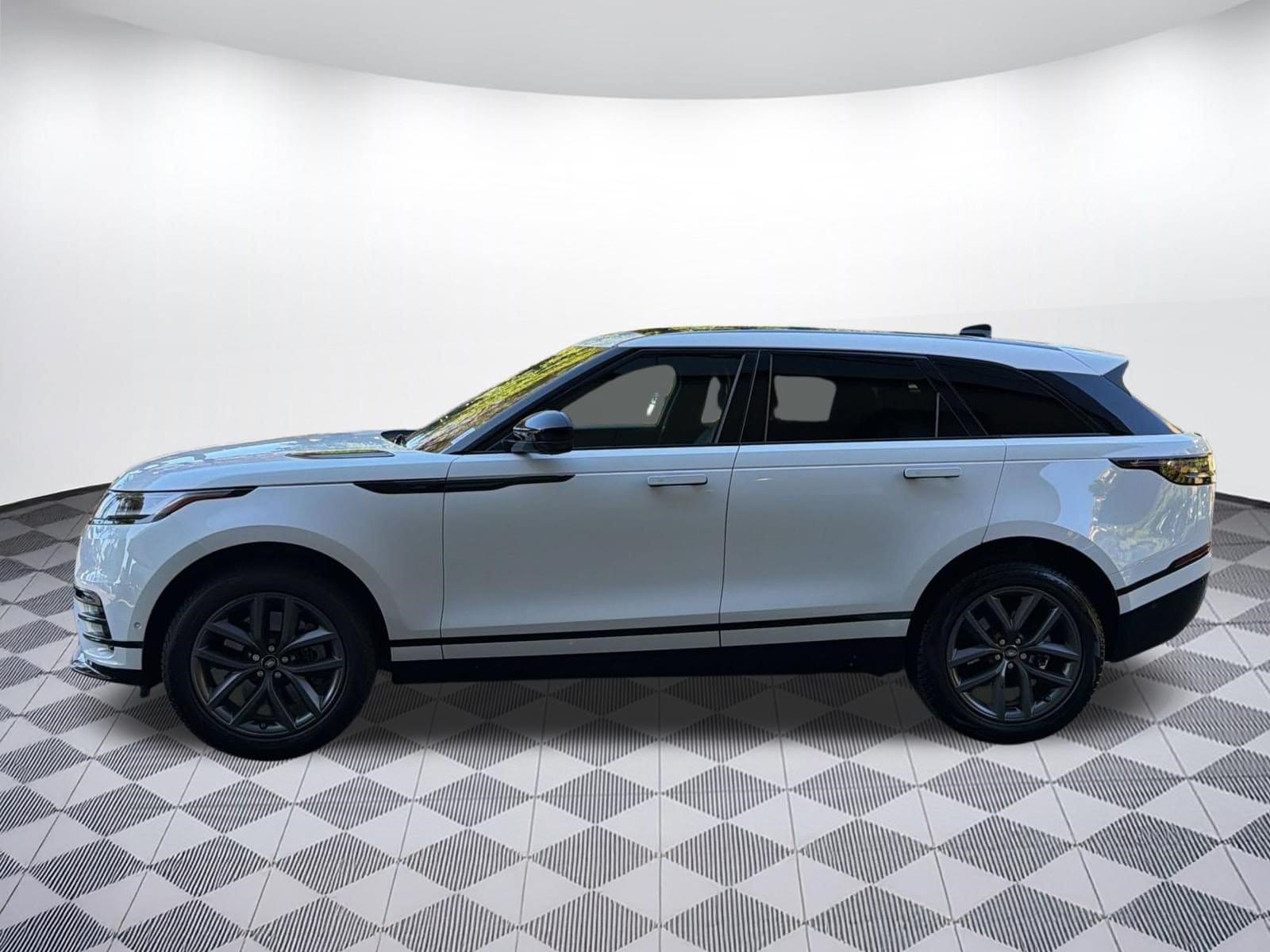 Range Rover Velar Dynamic SE SUV